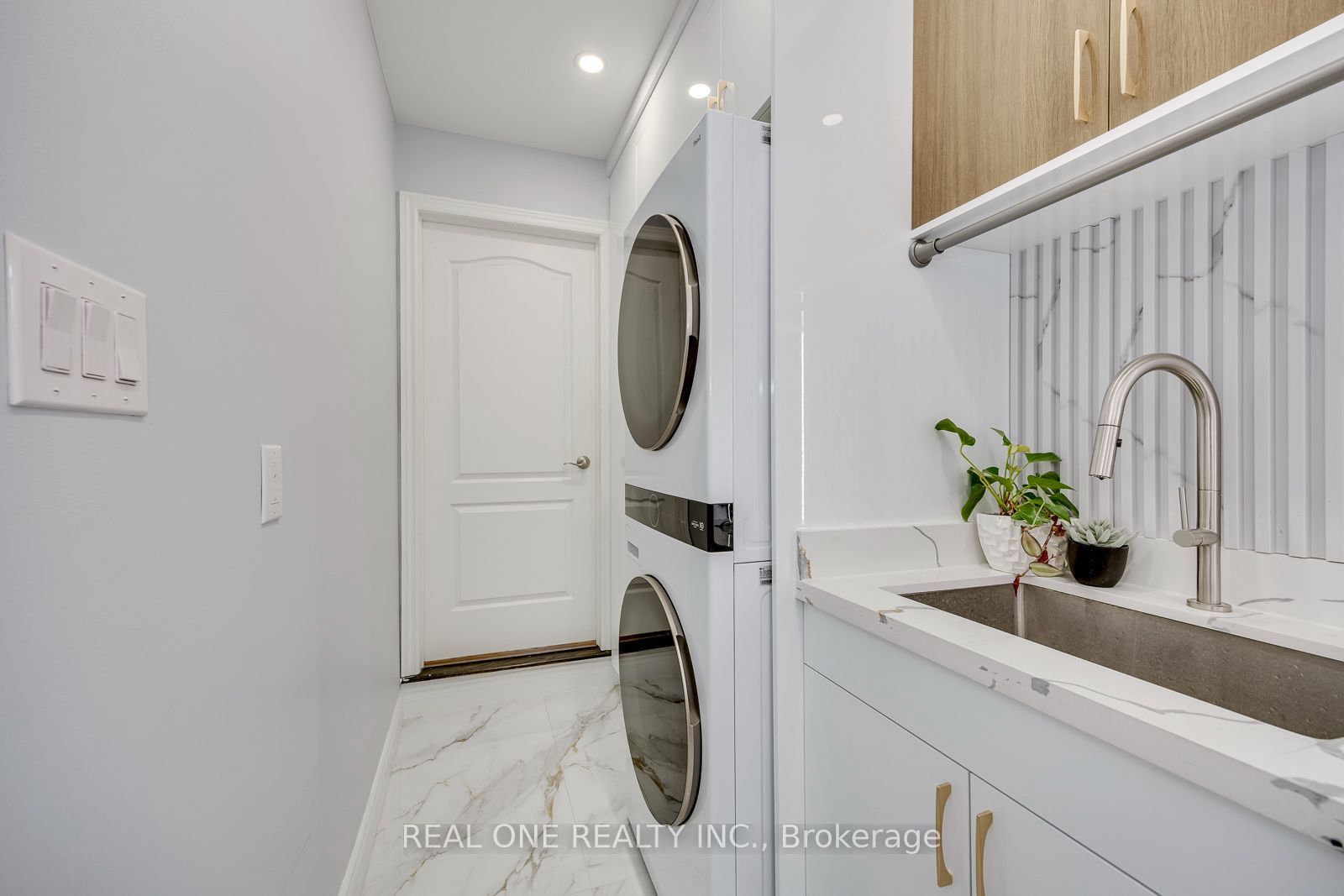 238 Nautical Boulevard Property Photo 16