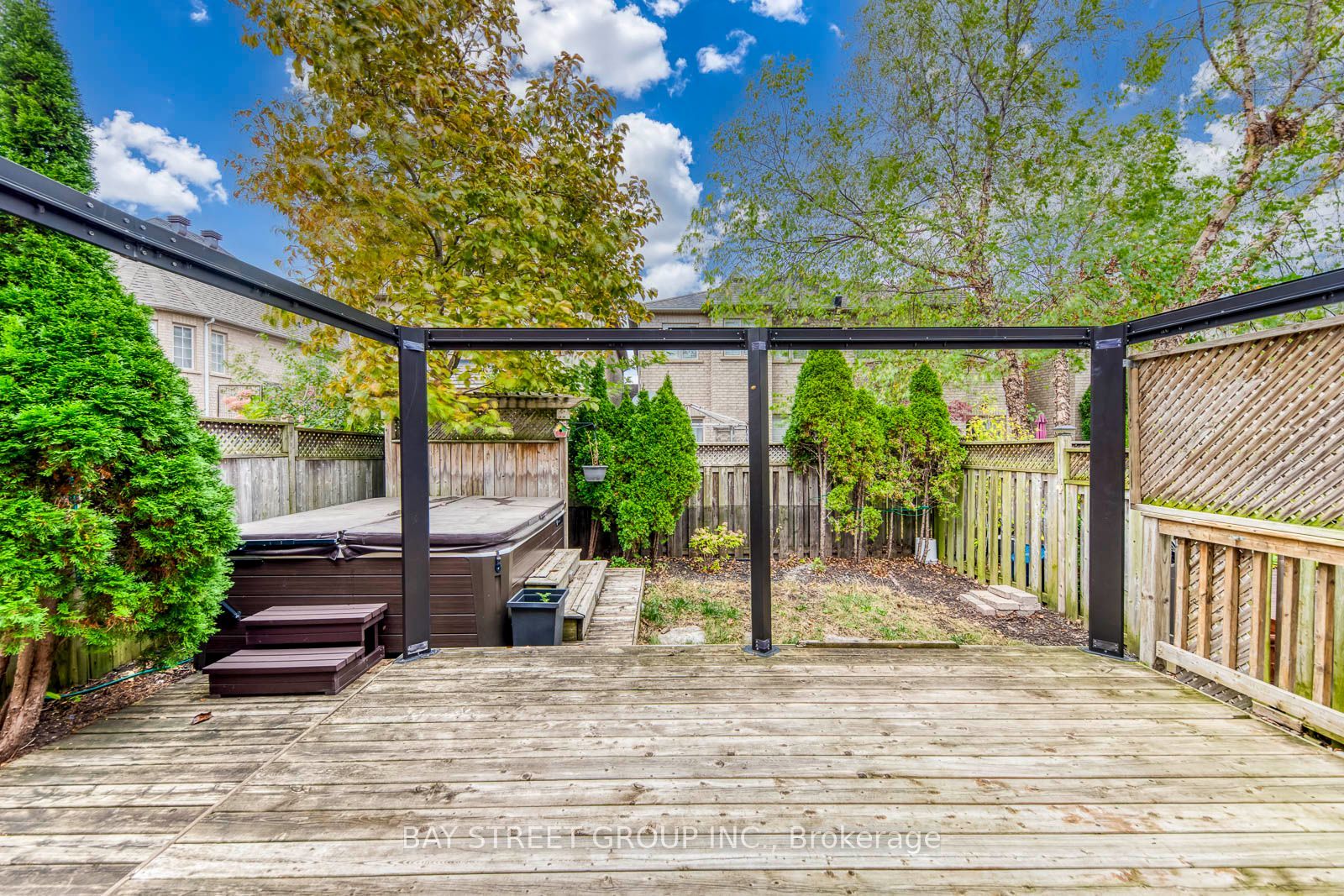 2455 Felhaber Crescent Property Photo 48