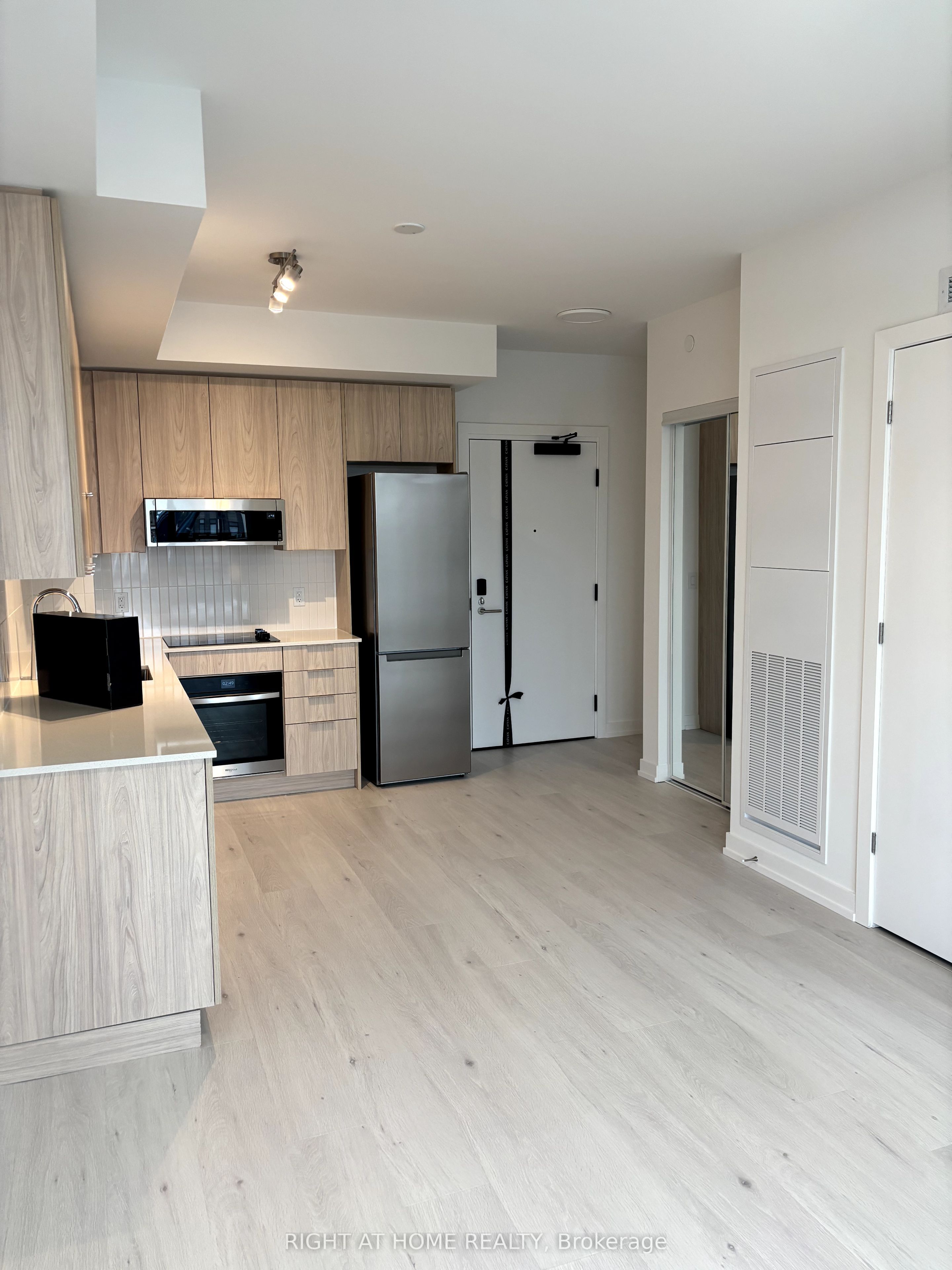 2501 Saw Whet Boulevard 318 Property Photo 1
