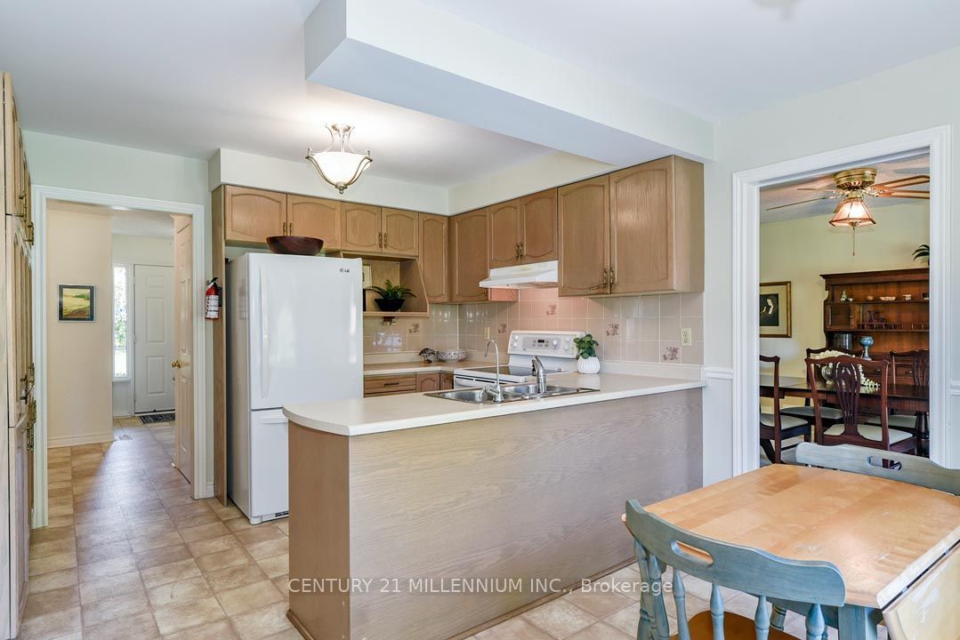 5 Snowberry Court Property Photo 25
