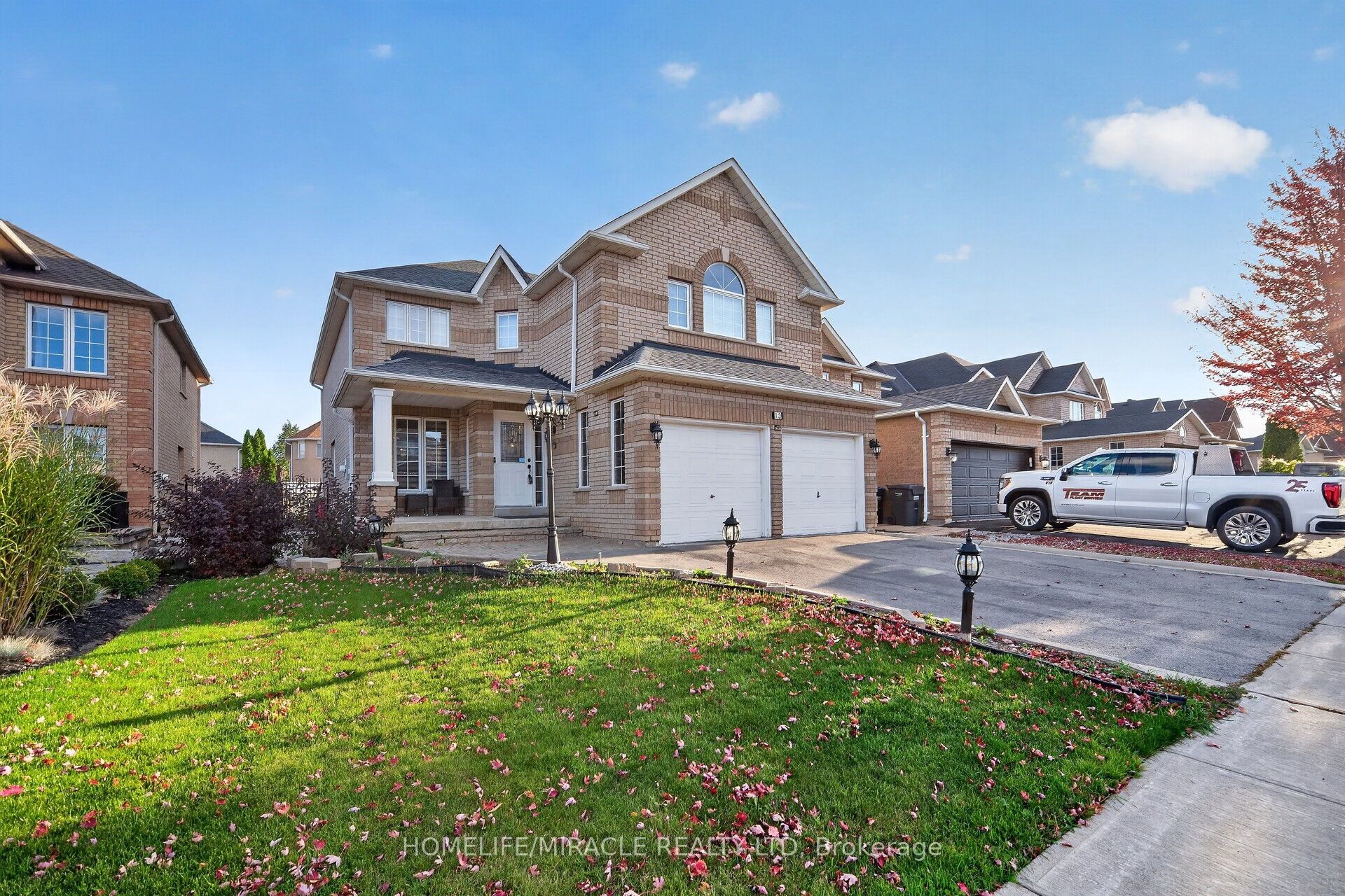 13 Dovaston Gate Property Photo 2