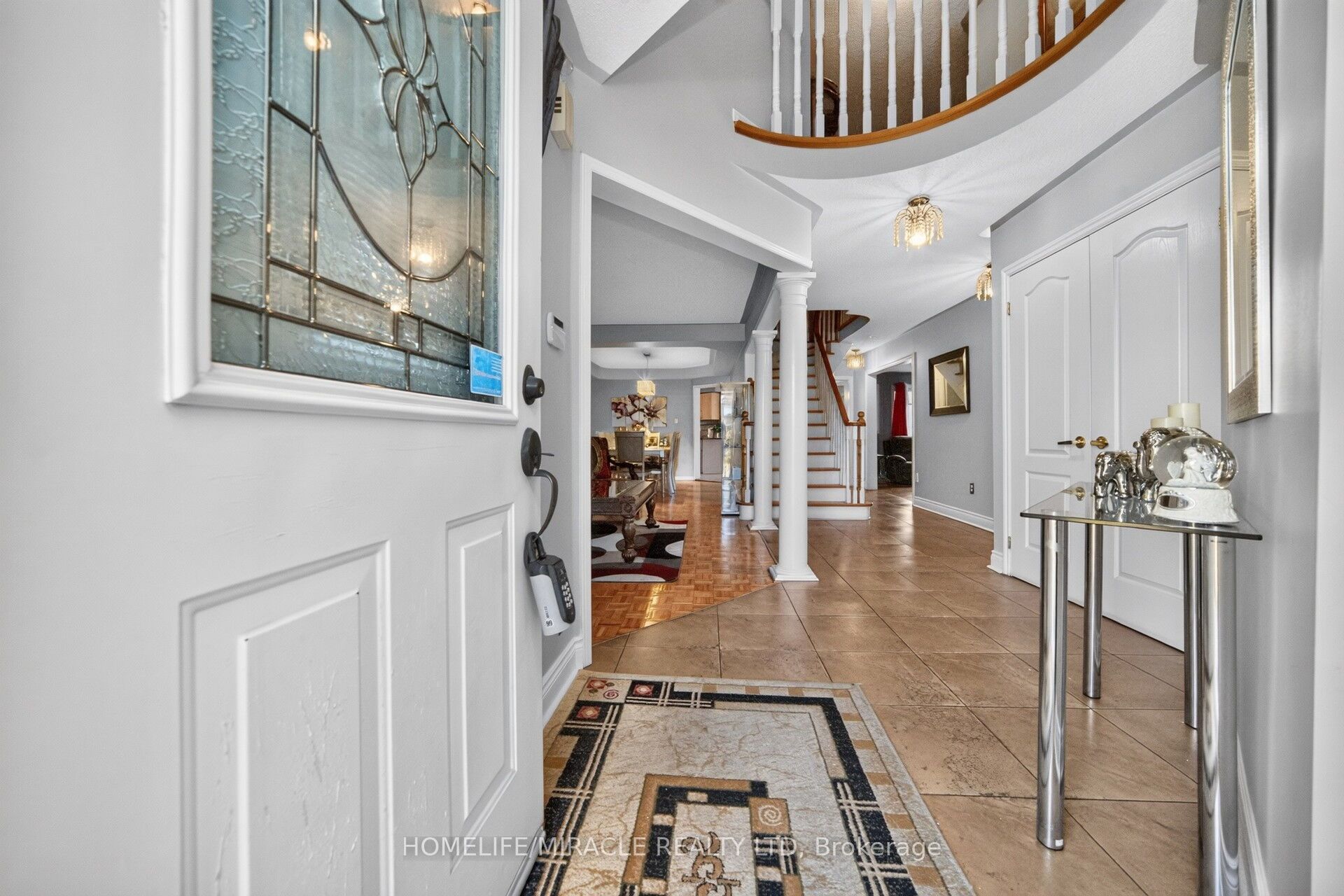 13 Dovaston Gate Property Photo 3