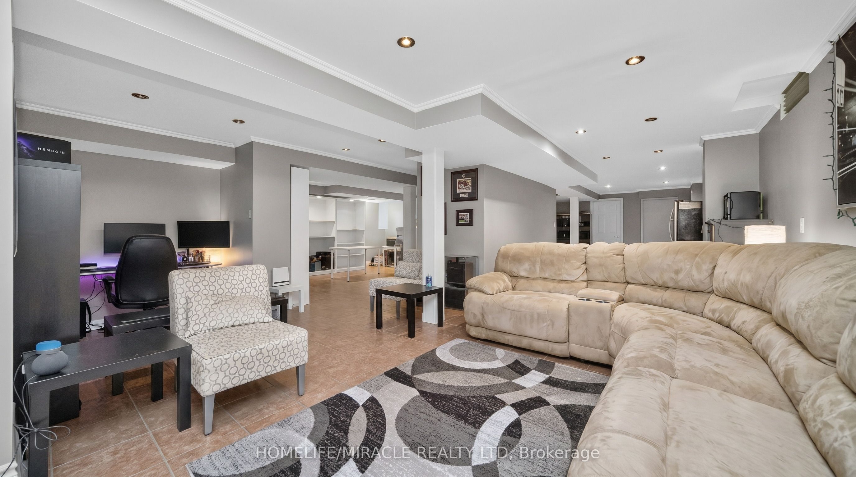 13 Dovaston Gate Property Photo 24