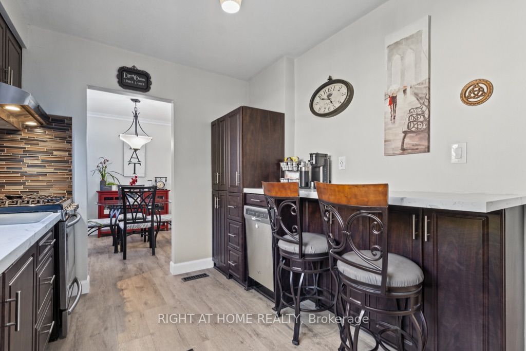 1247 Nottingham Avenue Property Photo 7