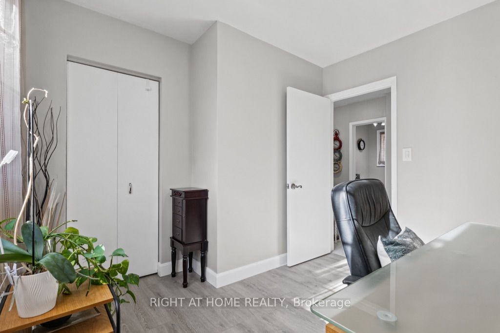 1247 Nottingham Avenue Property Photo 22