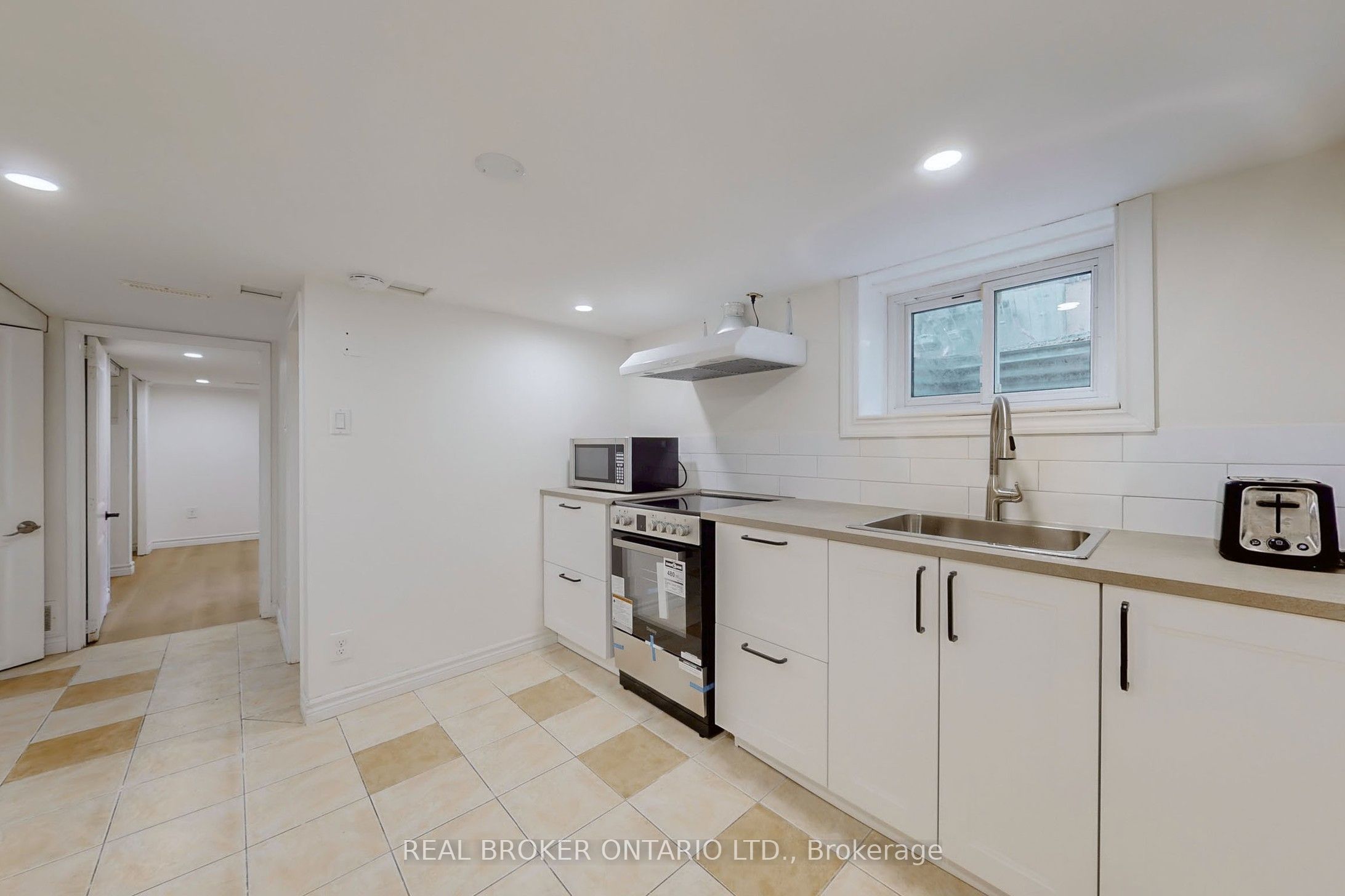 164 William Street Basement Property Photo 3