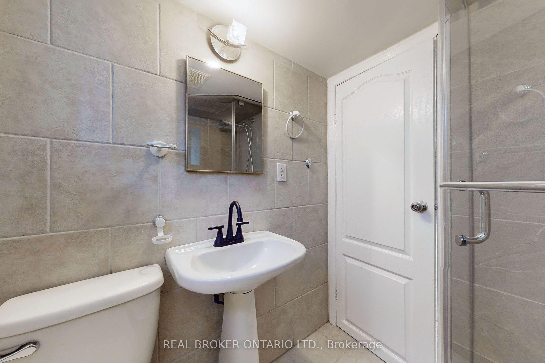 164 William Street Basement Property Photo 13