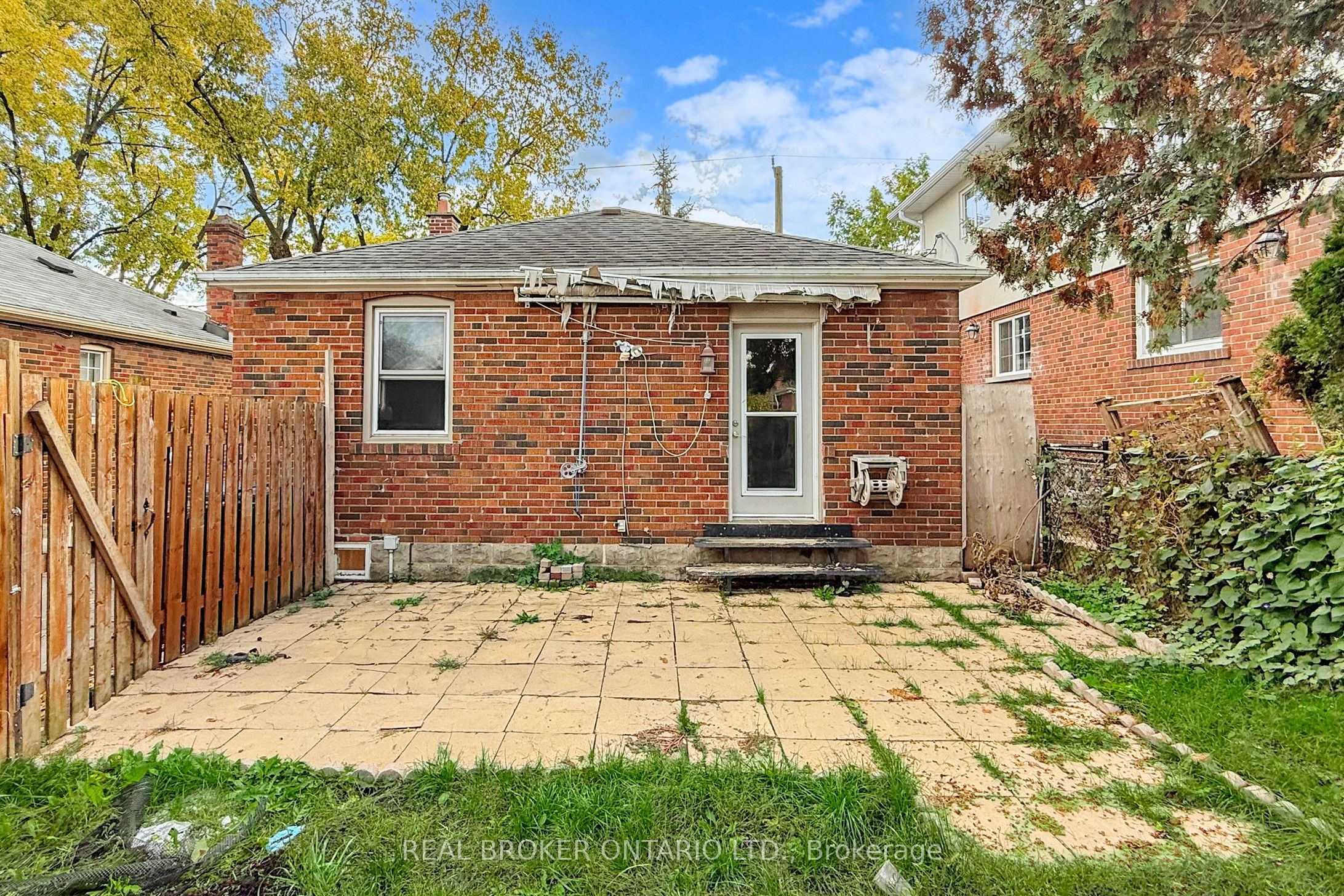 164 William Street Basement Property Photo 14