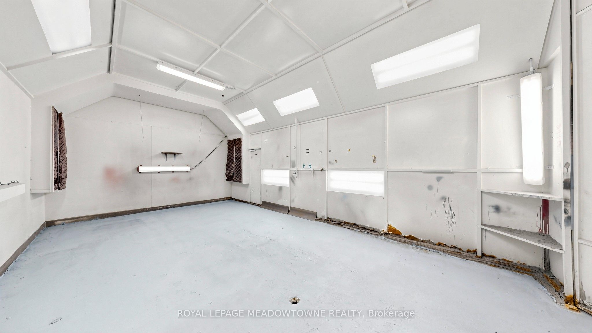 305 Armstrong Avenue 3b4 Property Photo 13