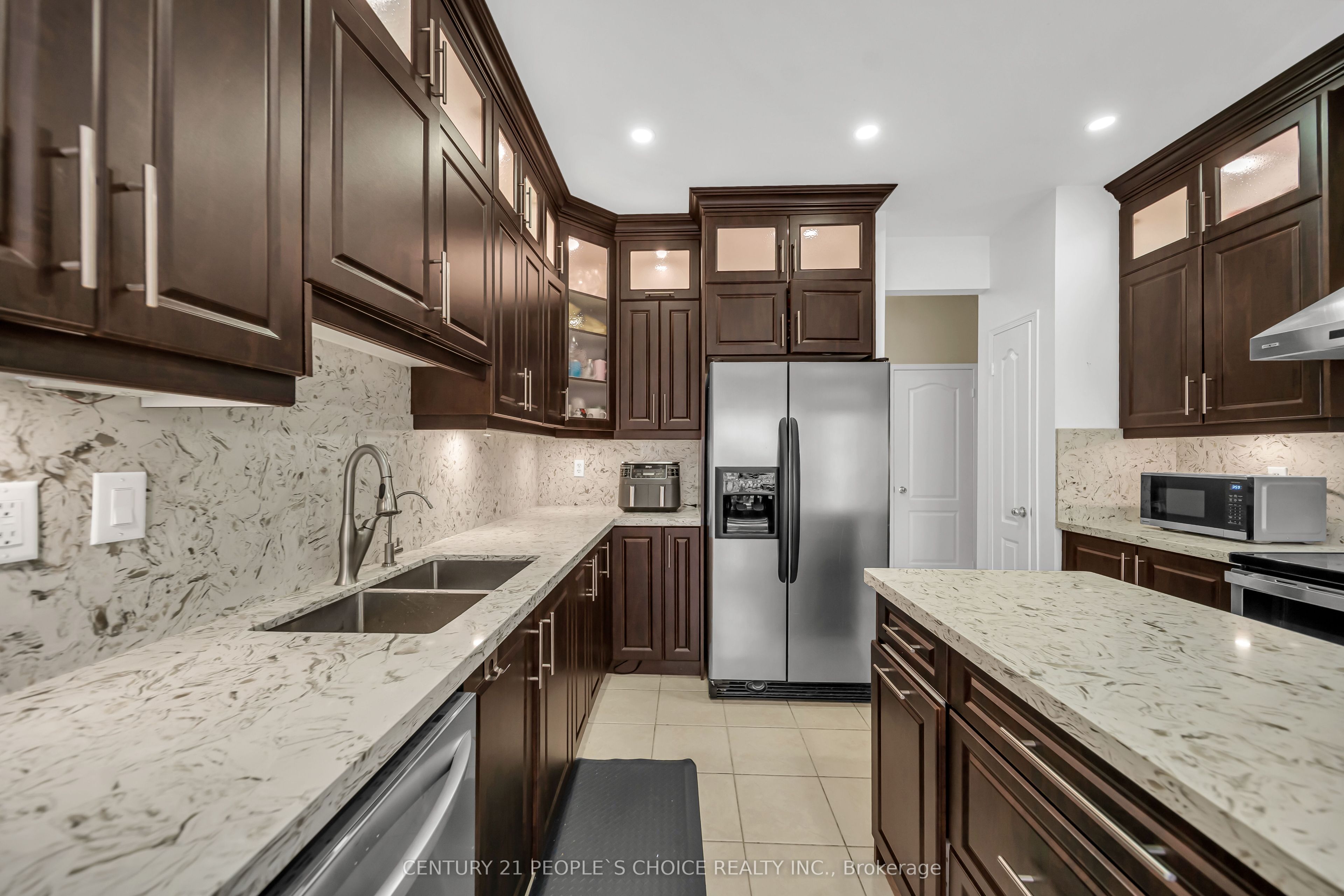 36 Humbolt Crescent Property Photo 18