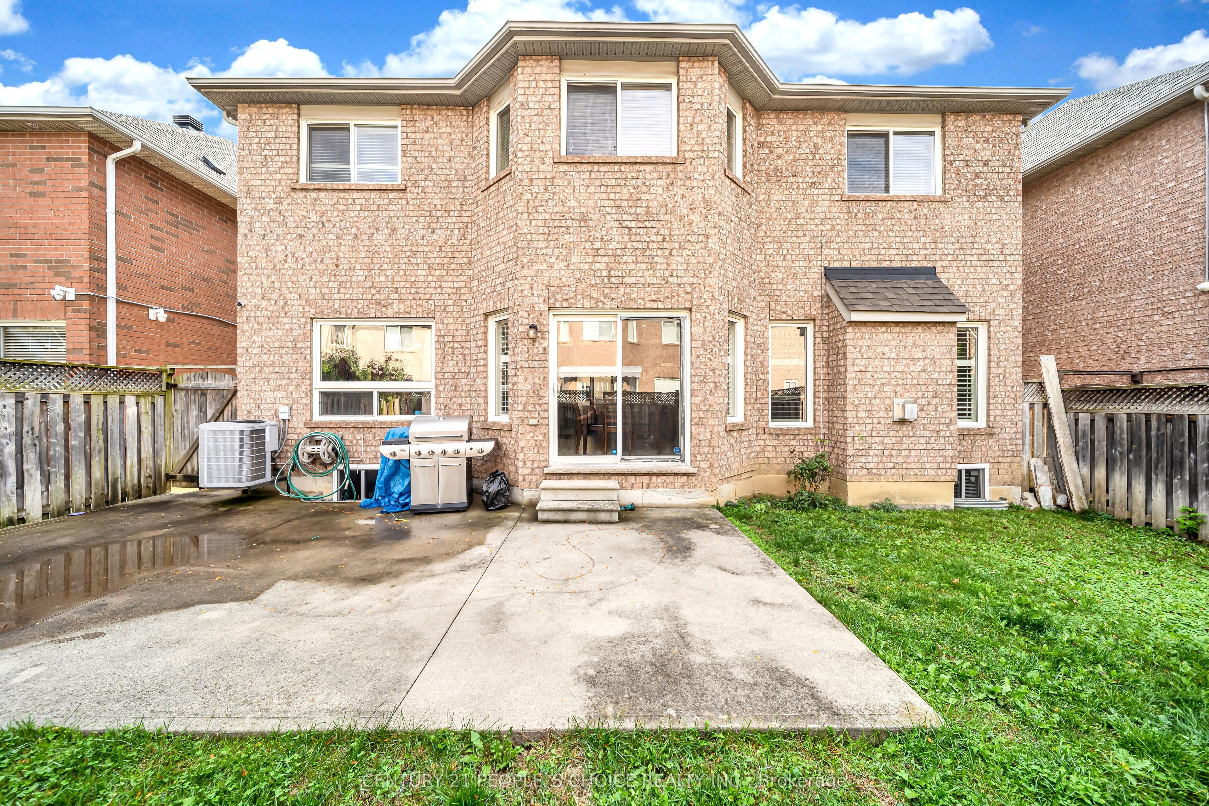 36 Humbolt Crescent Property Photo 45