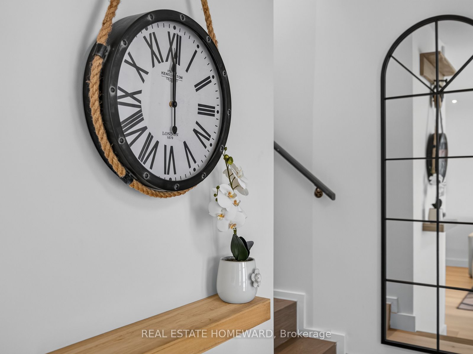 69 Ringley Avenue Property Photo 3