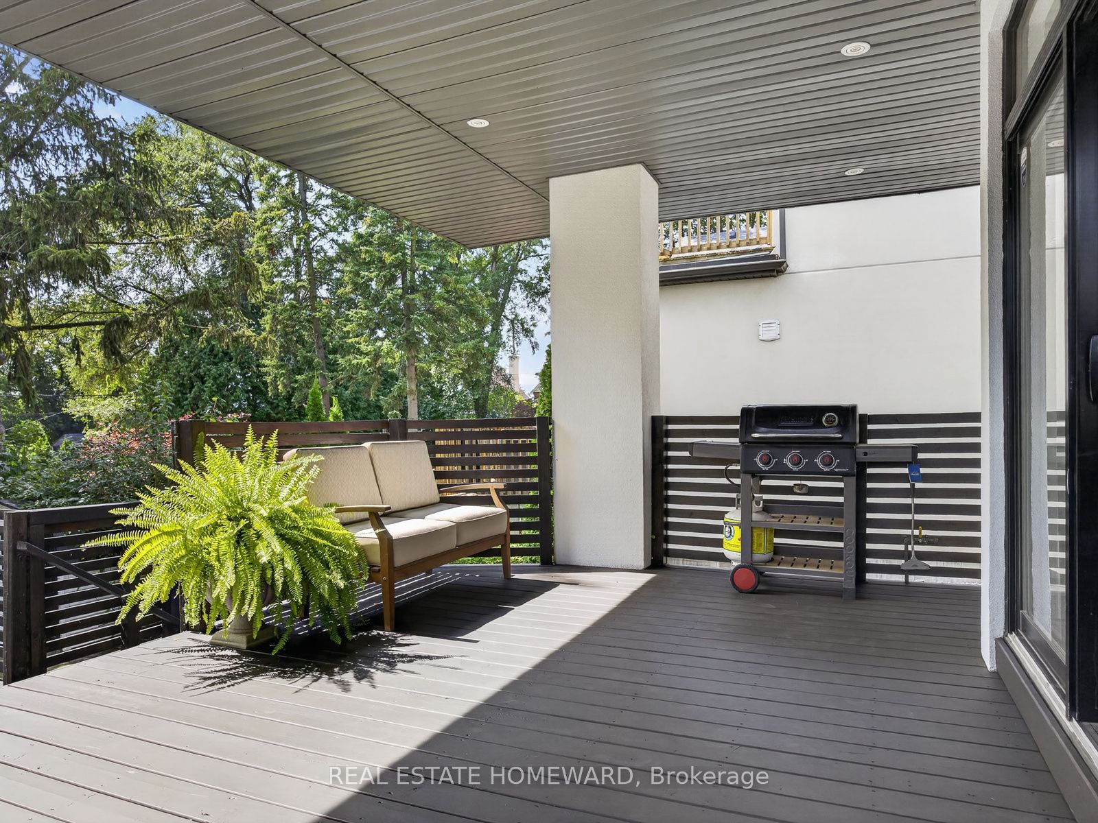 69 Ringley Avenue Property Photo 14