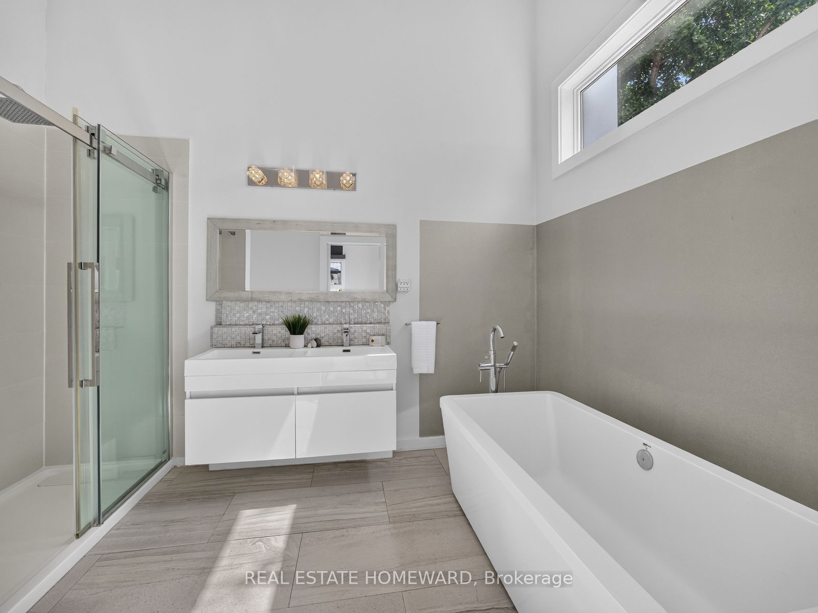 69 Ringley Avenue Property Photo 19