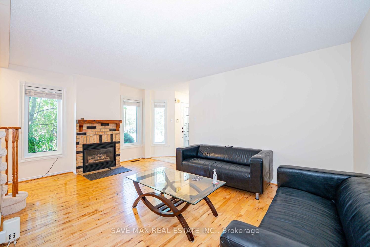 1 Kitto Court Property Photo 9