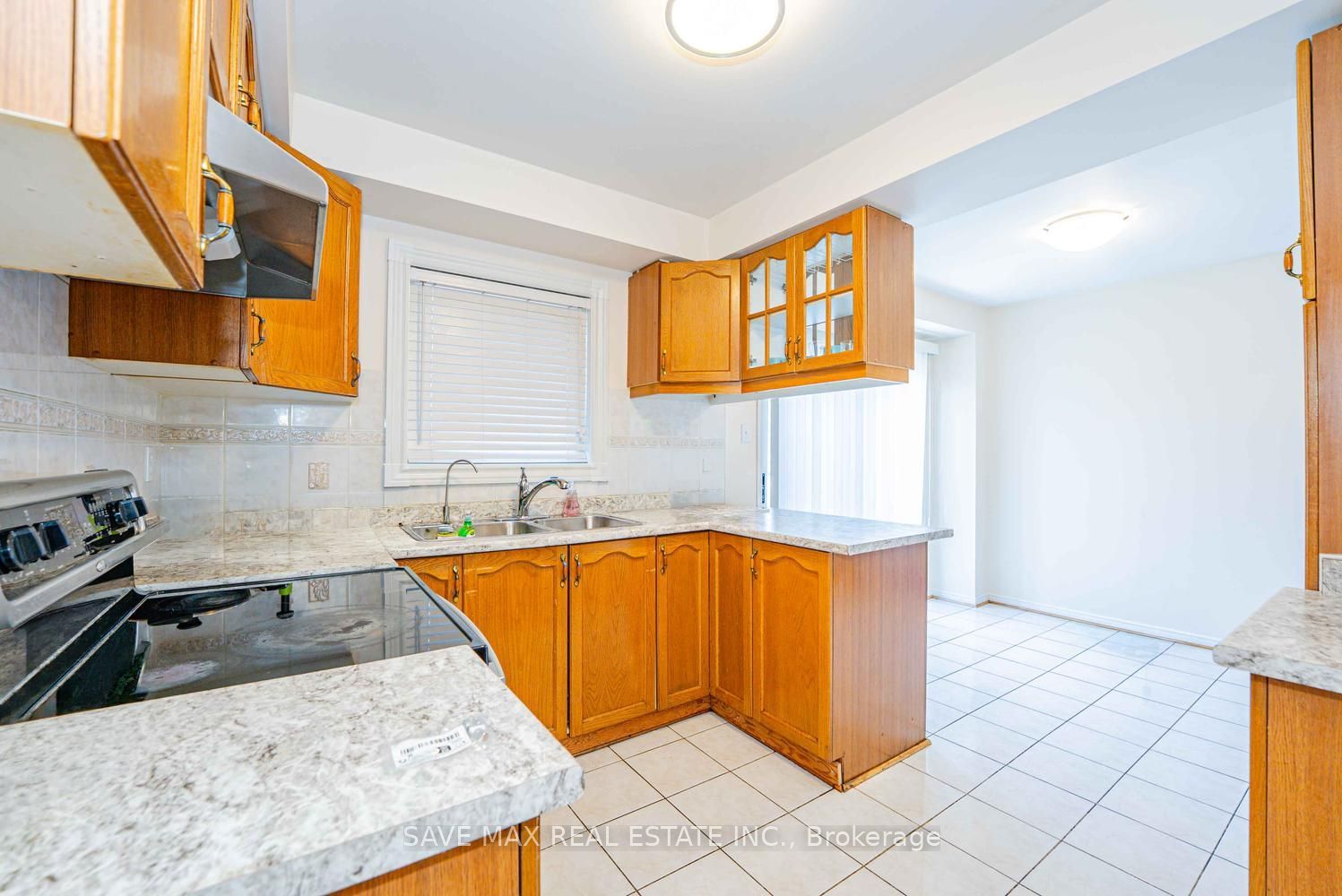1 Kitto Court Property Photo 17