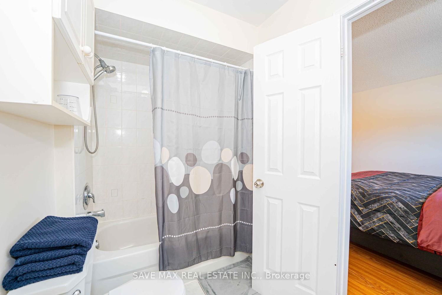 1 Kitto Court Property Photo 28