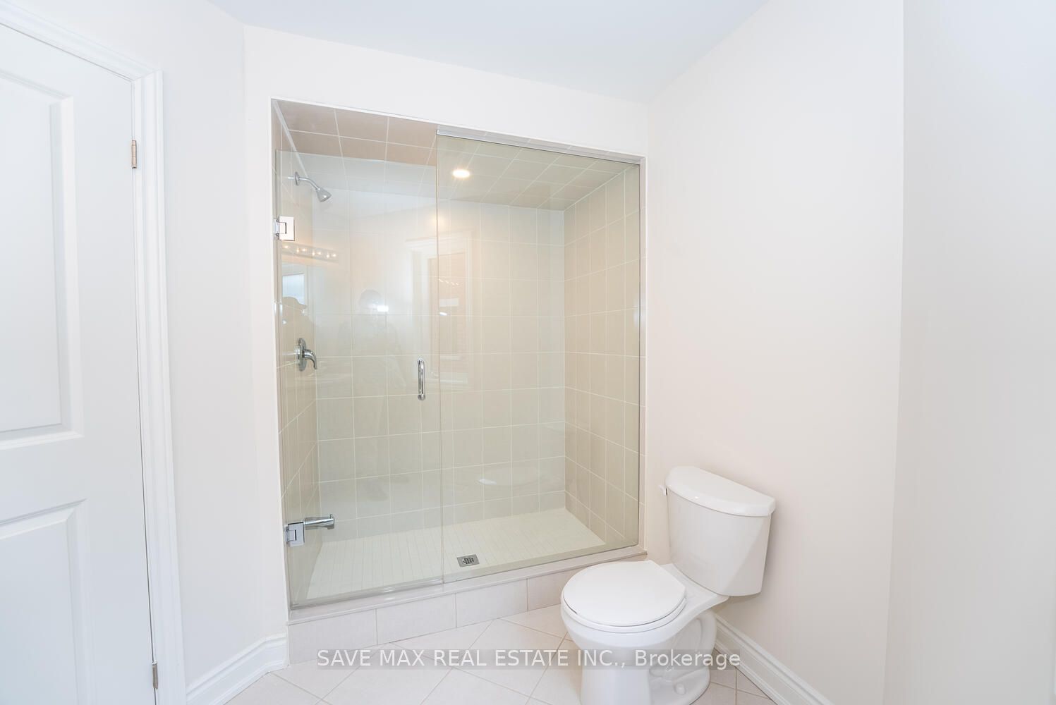 3299 Sixth Line 2 Property Photo 39