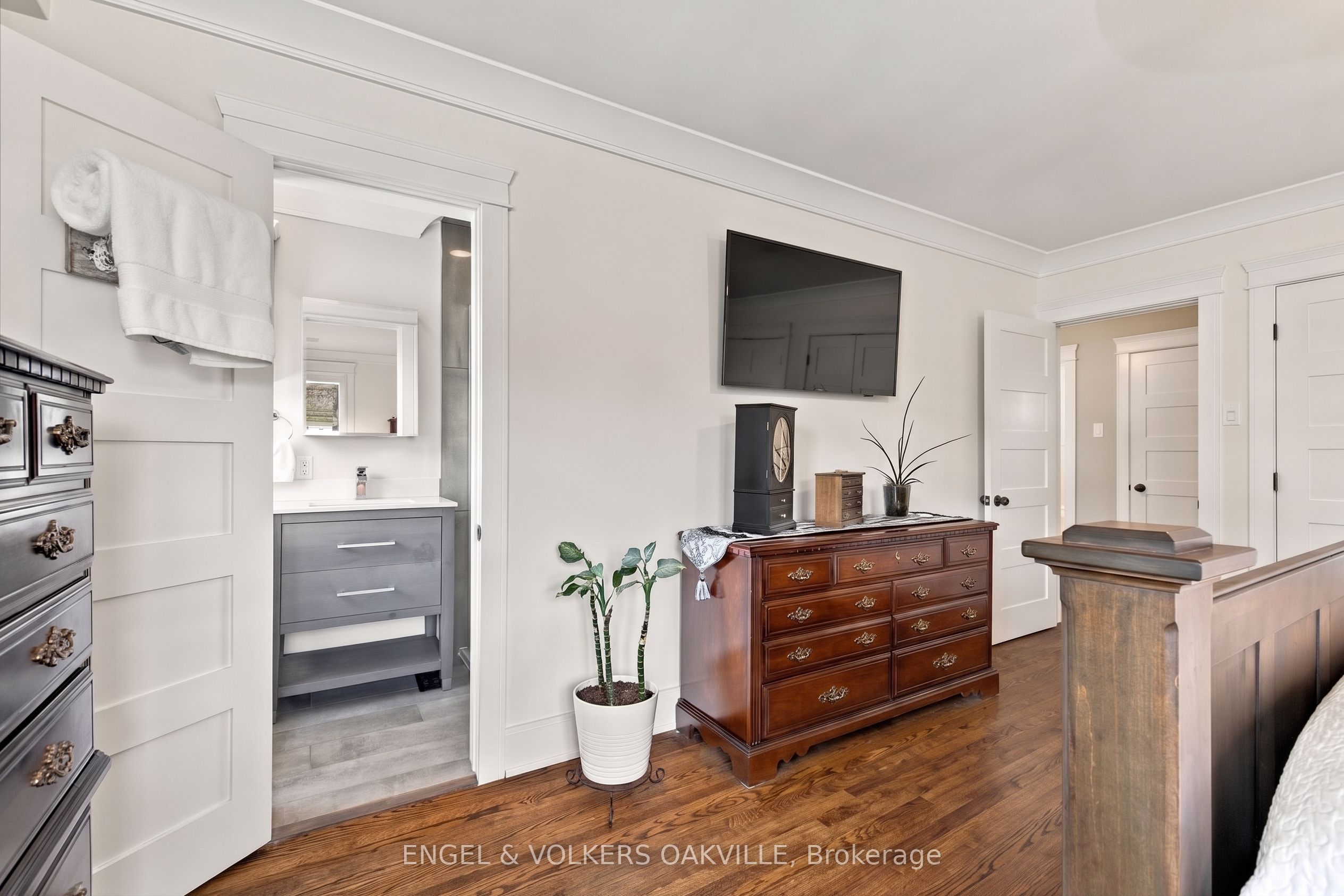 493 Wicklow Road Property Photo 17