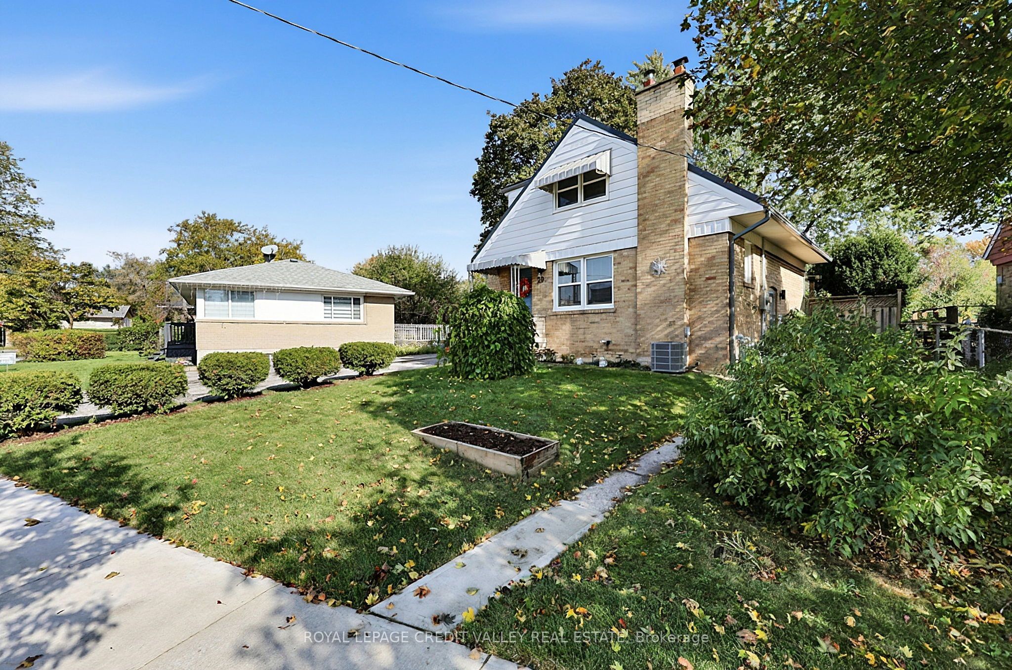29 Crestview Avenue Property Photo 4