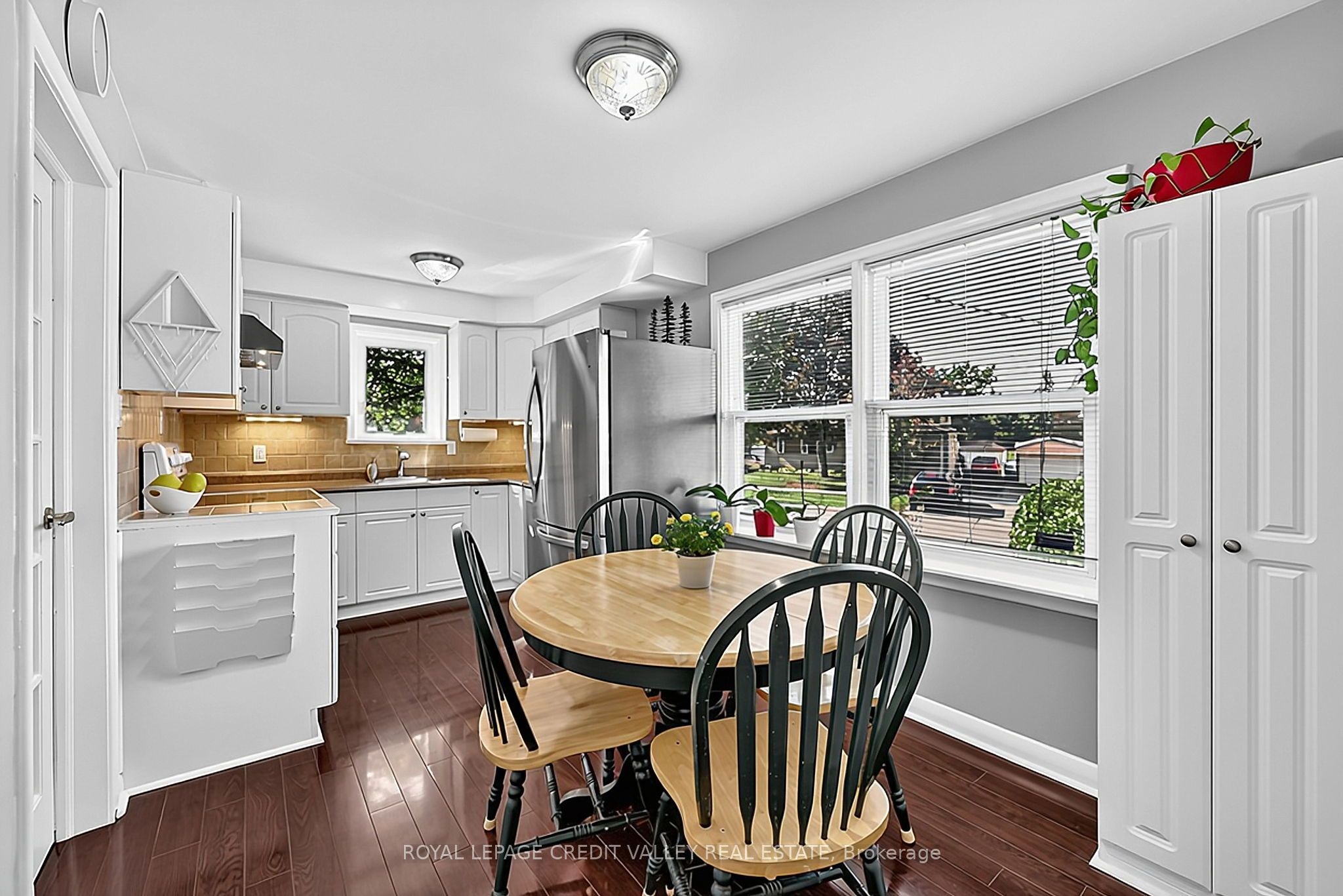 29 Crestview Avenue Property Photo 11