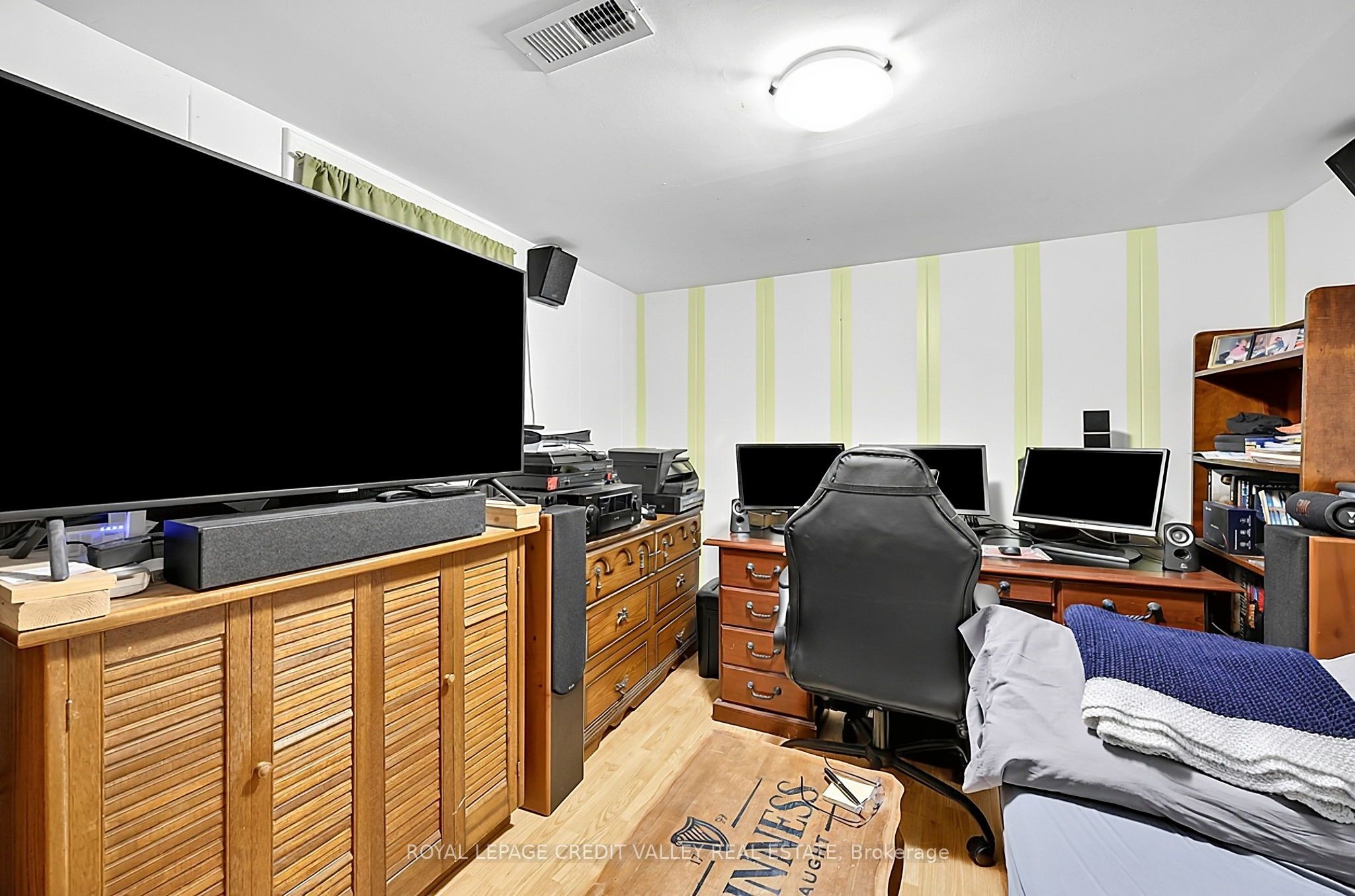 29 Crestview Avenue Property Photo 32