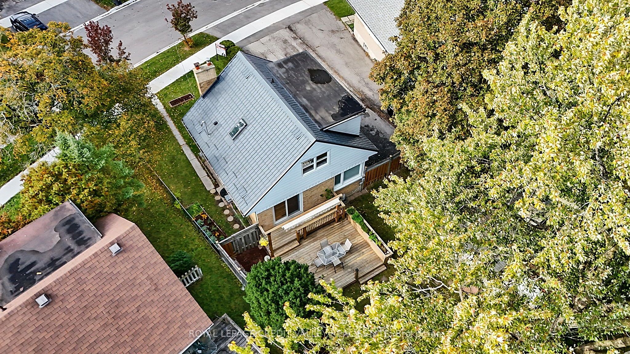 29 Crestview Avenue Property Photo 47