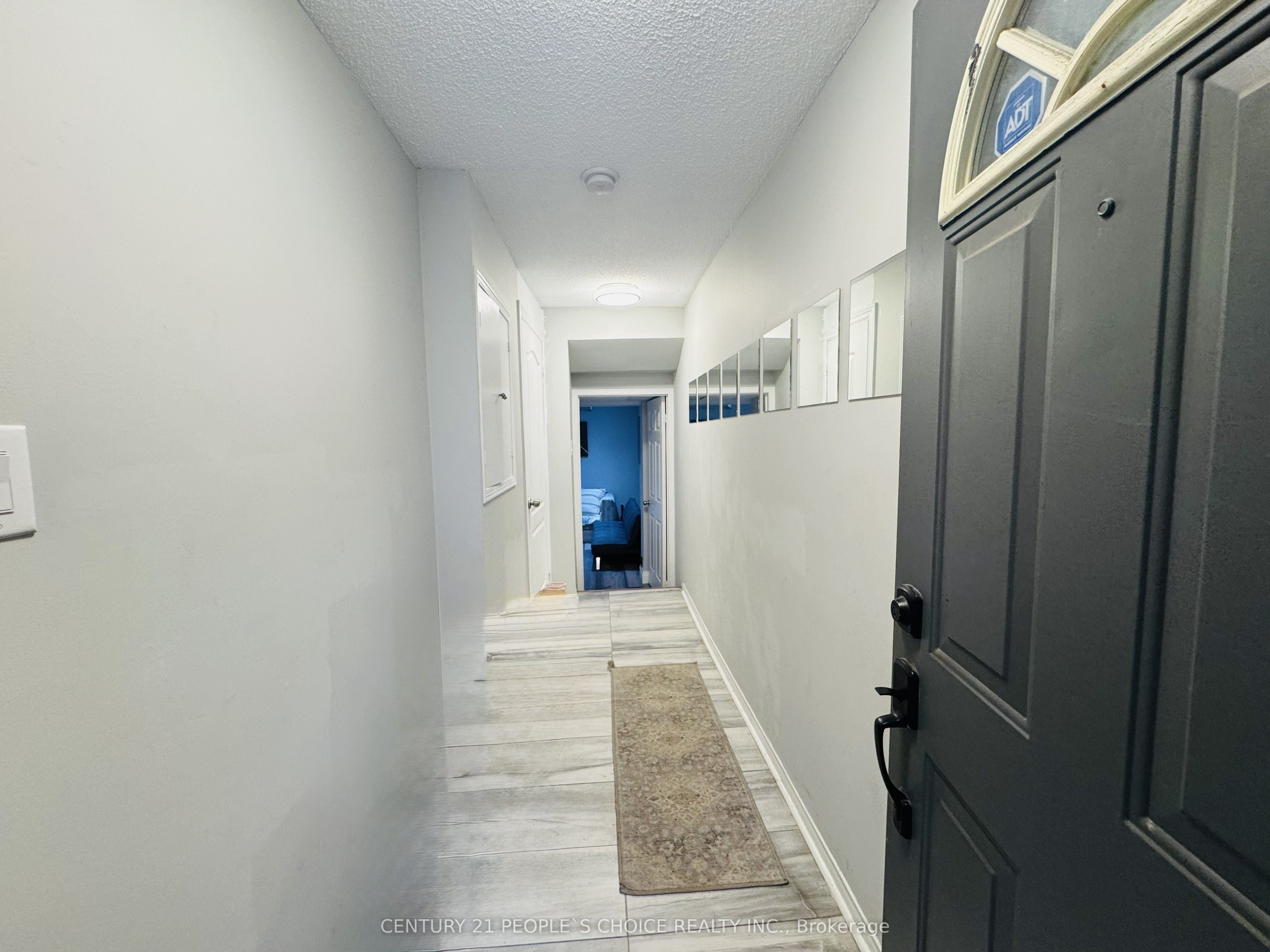 110 Spadina Road Property Photo 4