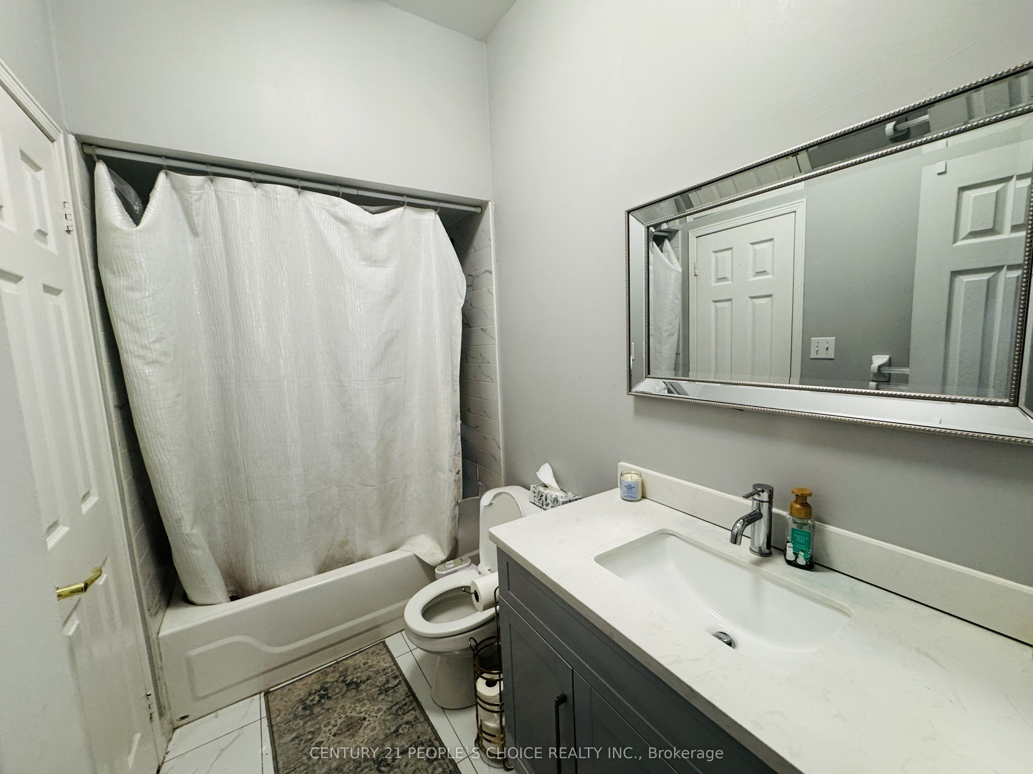 110 Spadina Road Property Photo 15