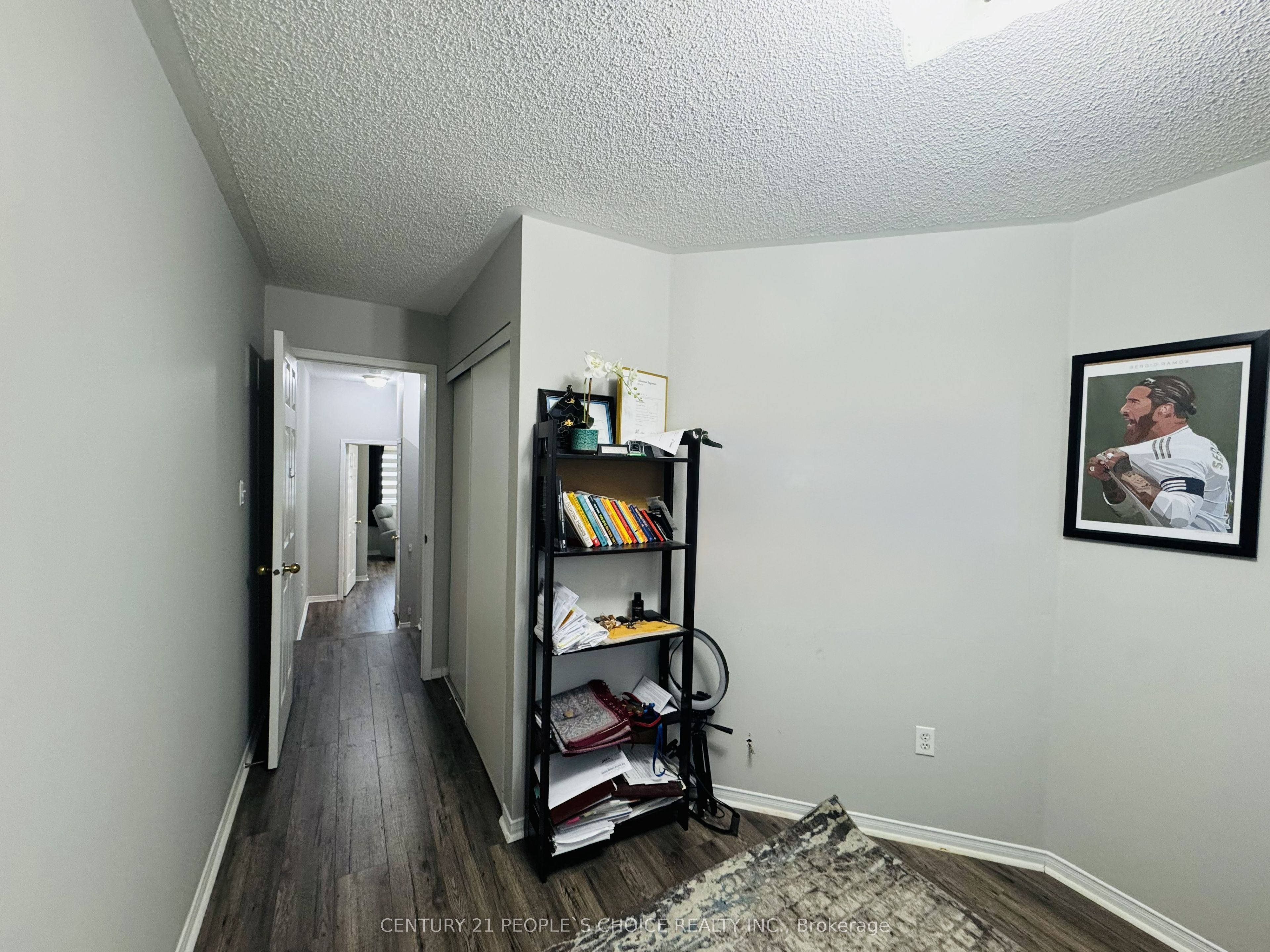 110 Spadina Road Property Photo 18