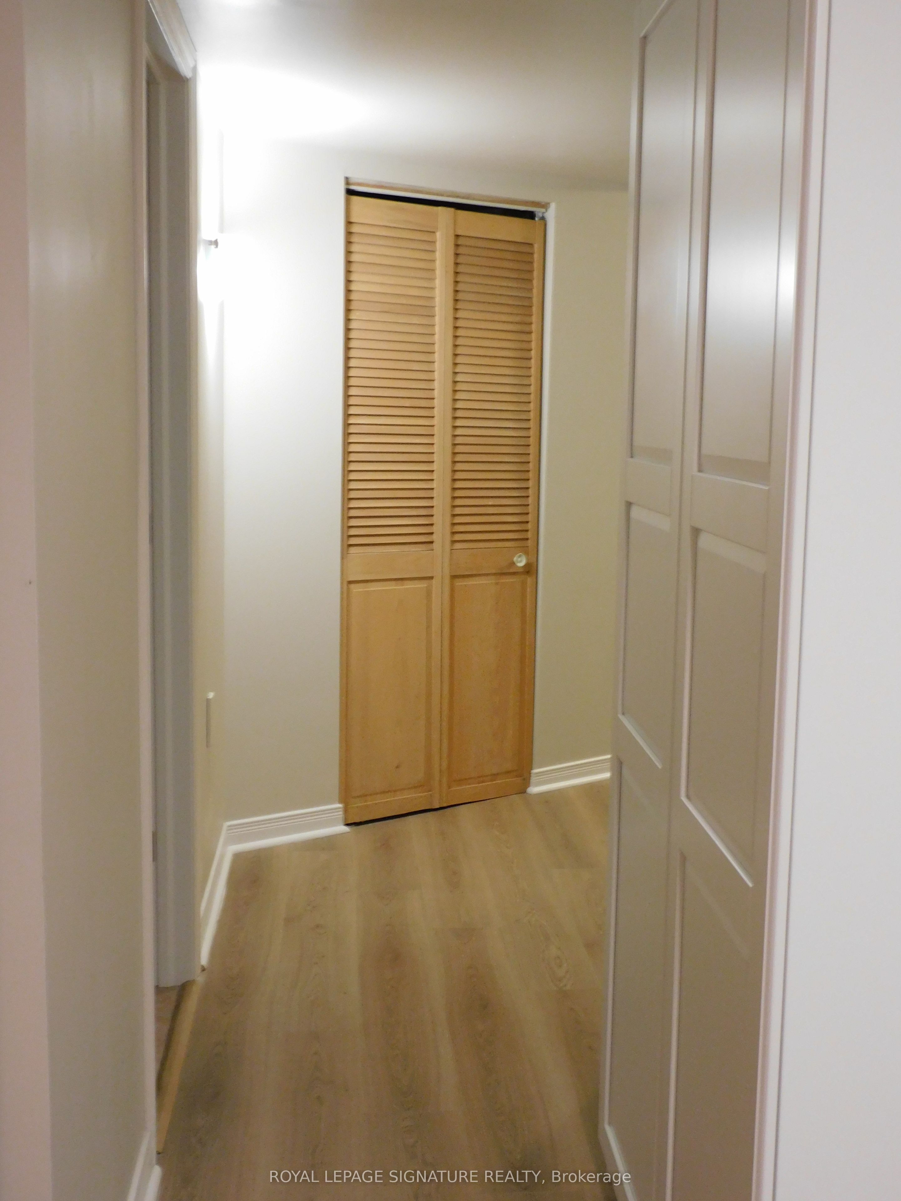 1132 Queen Street W Property Photo 6