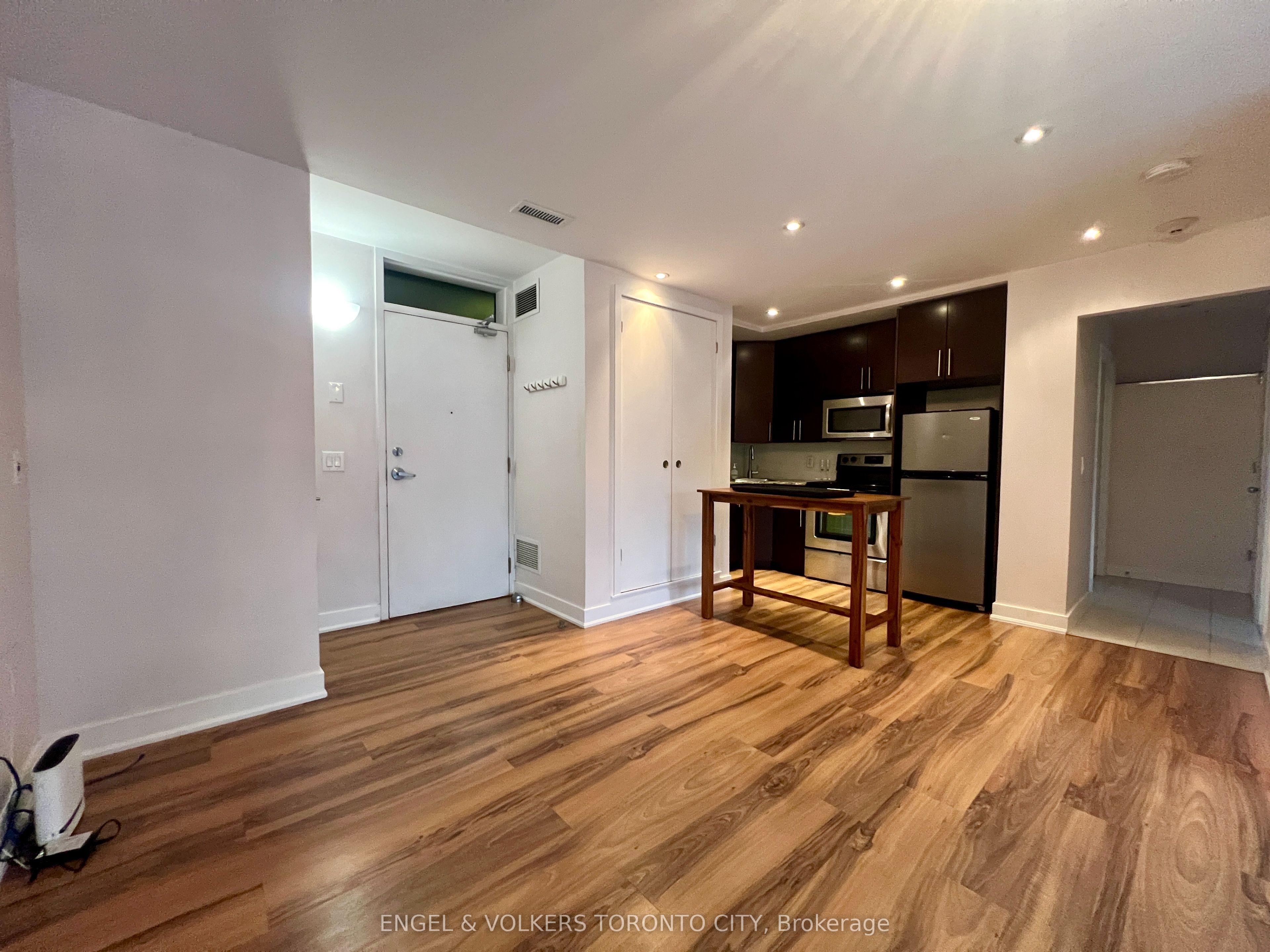 25 Ritchie Avenue 202 Property Photo 21