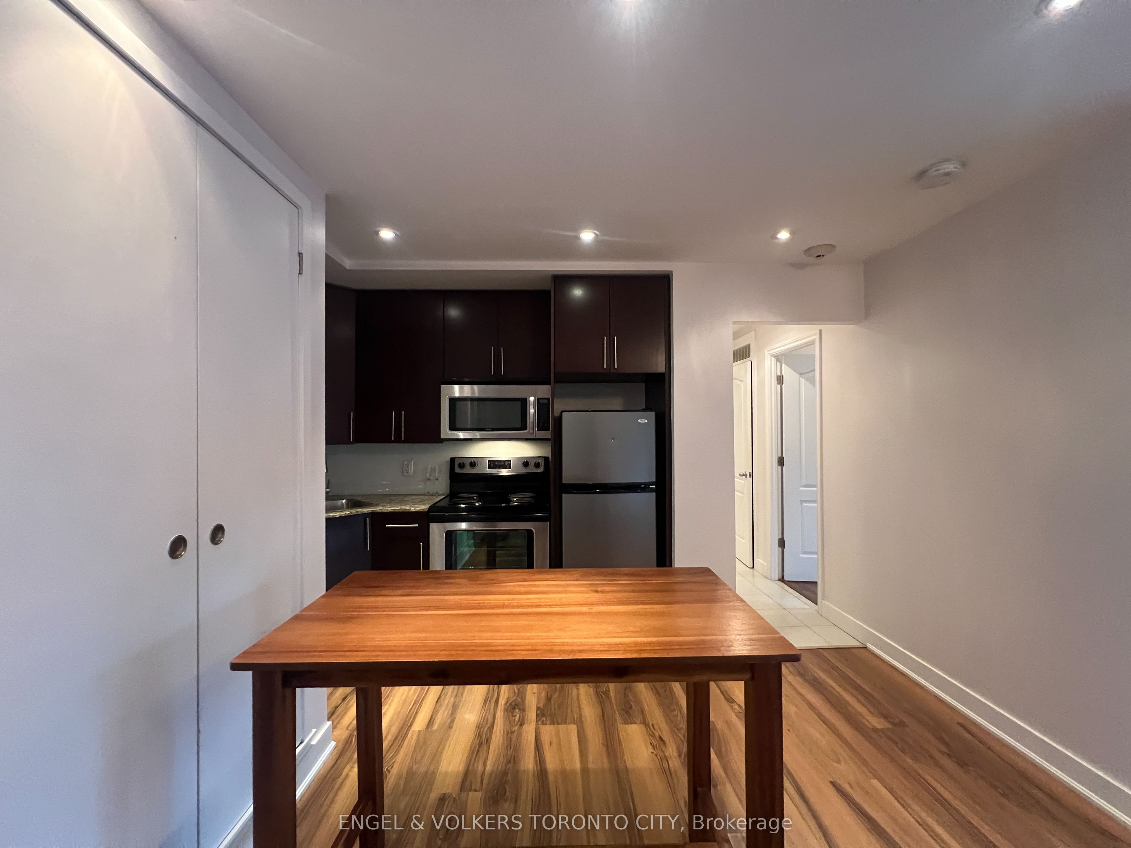 25 Ritchie Avenue 202 Property Photo 22