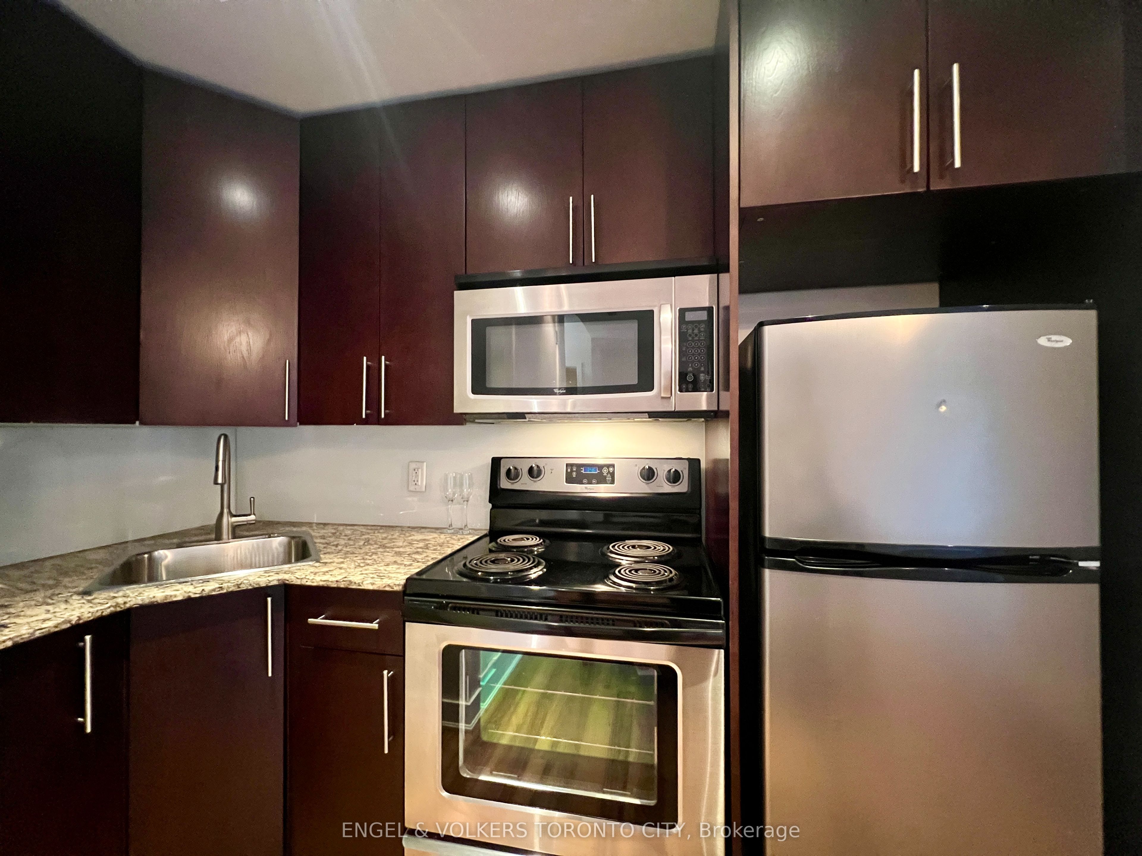 25 Ritchie Avenue 202 Property Photo 24
