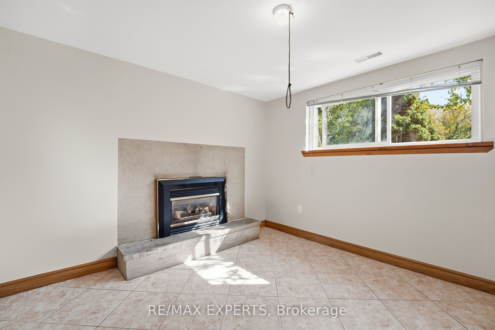 331 King Street E Lower Property Photo 9