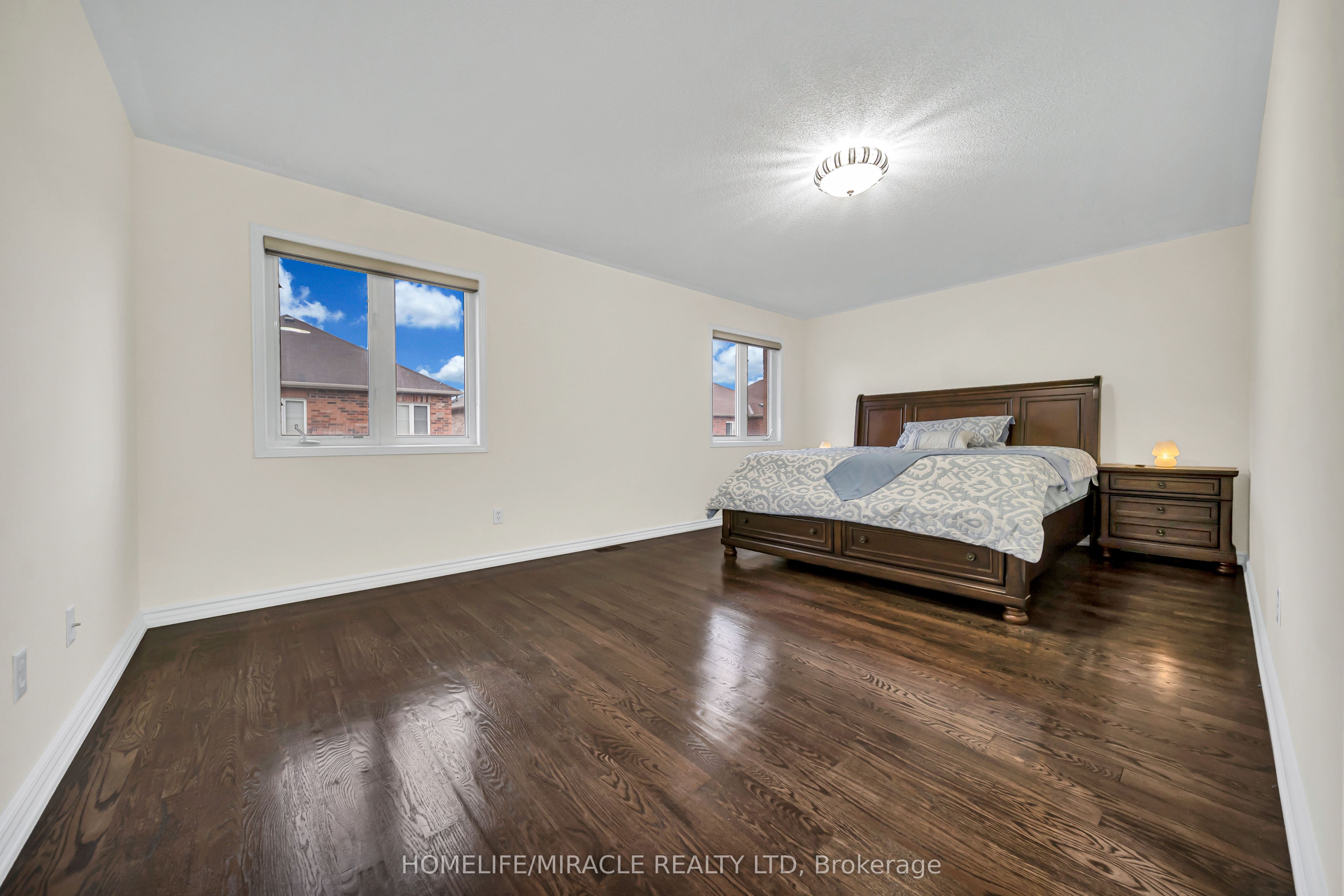 763 Pitcher Place Property Photo 36