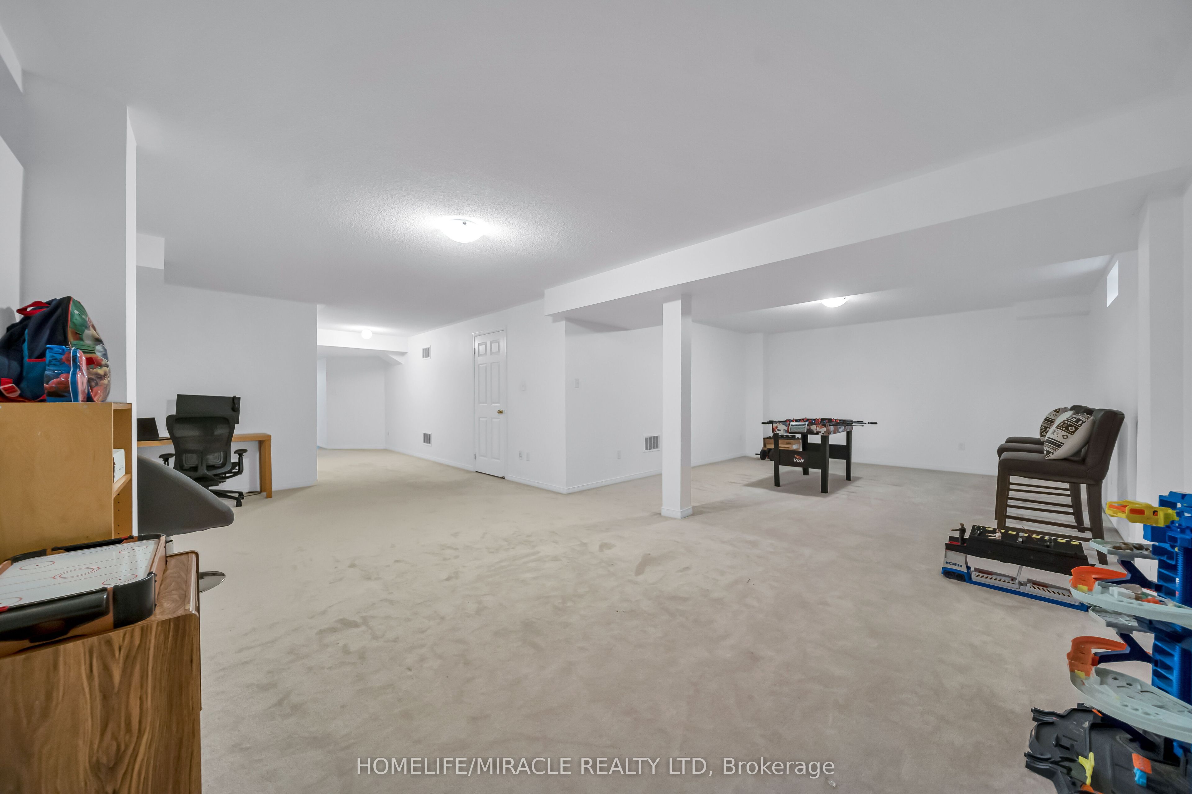 763 Pitcher Place Property Photo 45