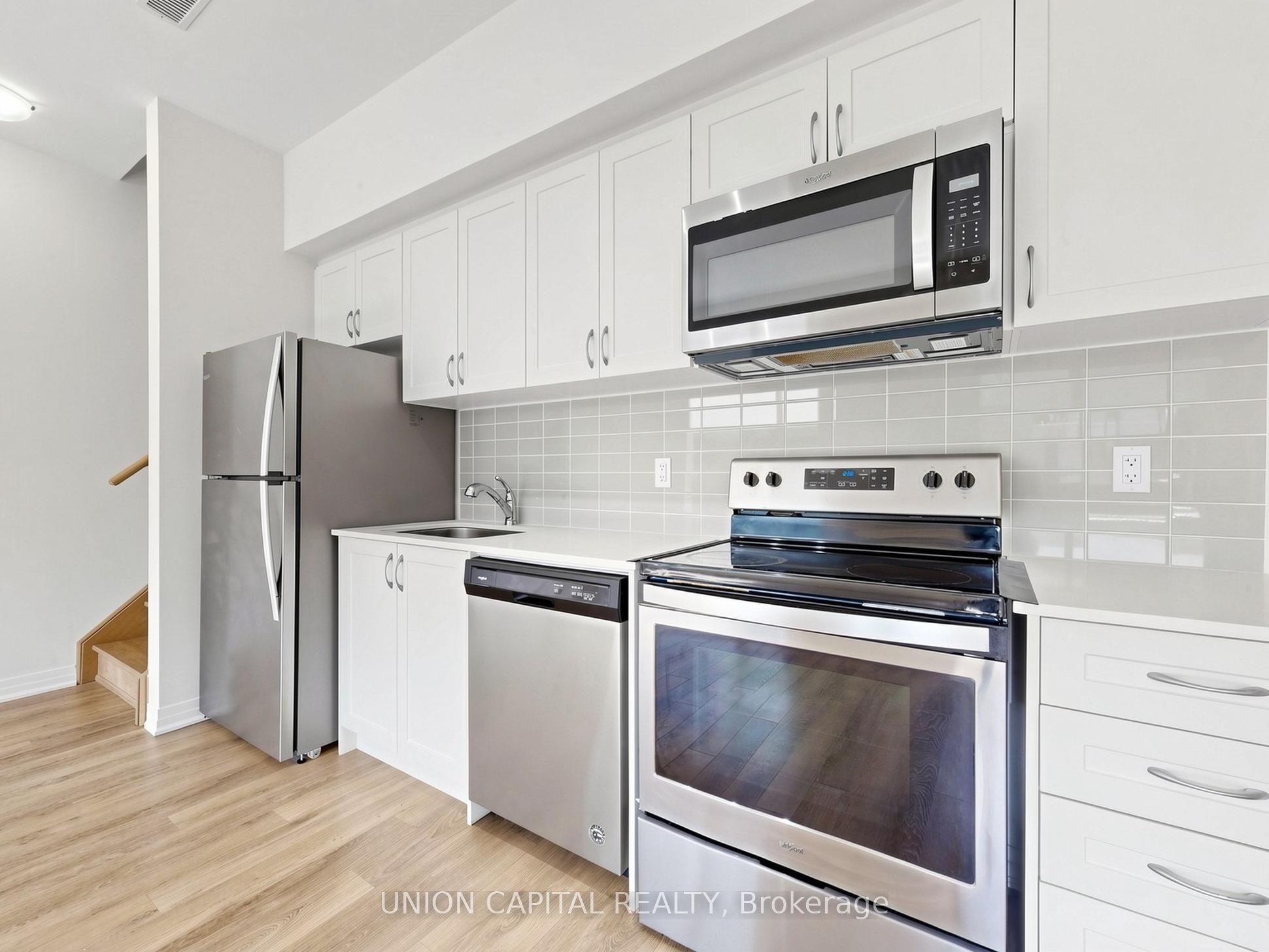 1238 Cawthra Road 4 Property Photo 14
