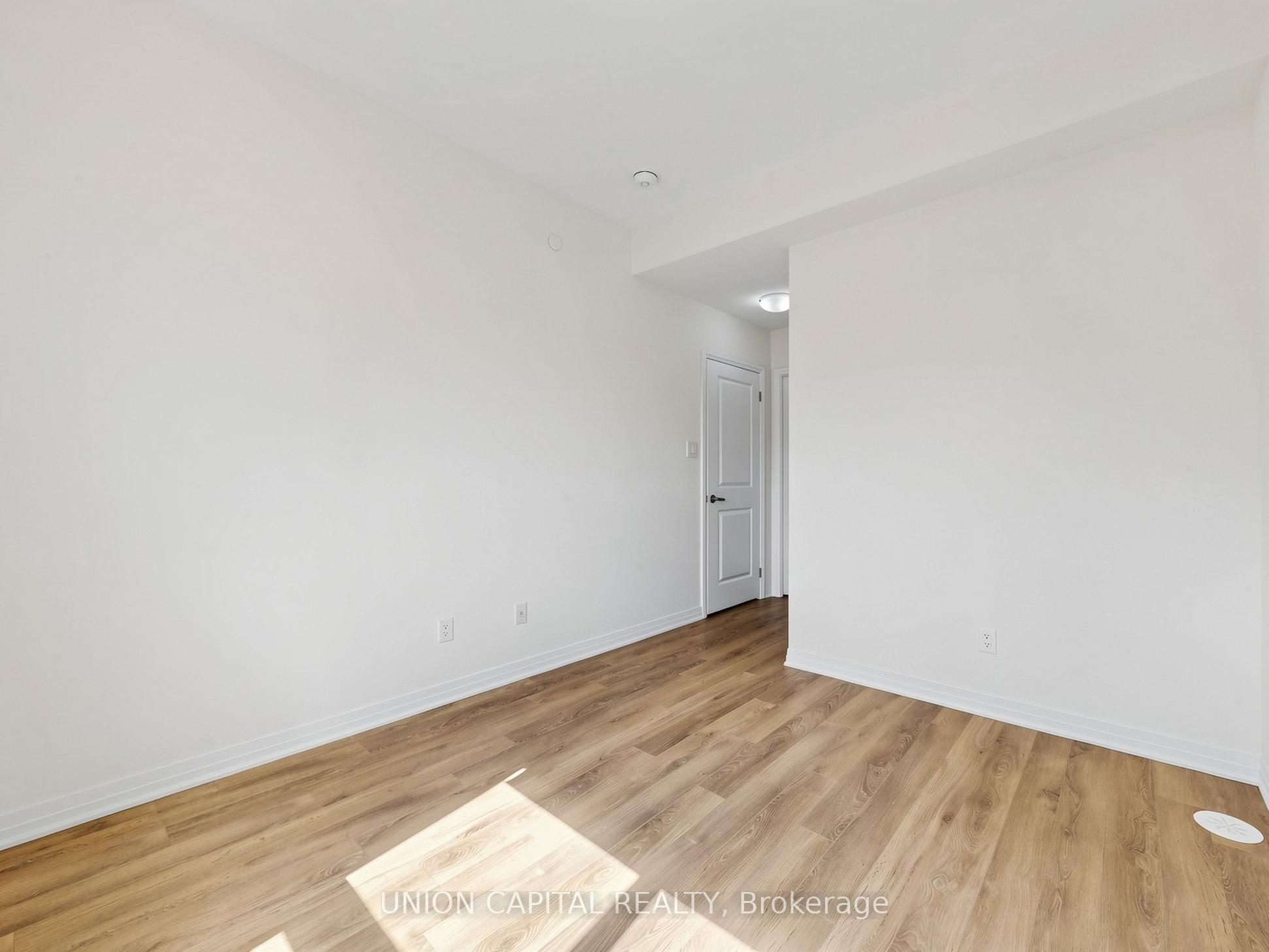 1238 Cawthra Road 4 Property Photo 21