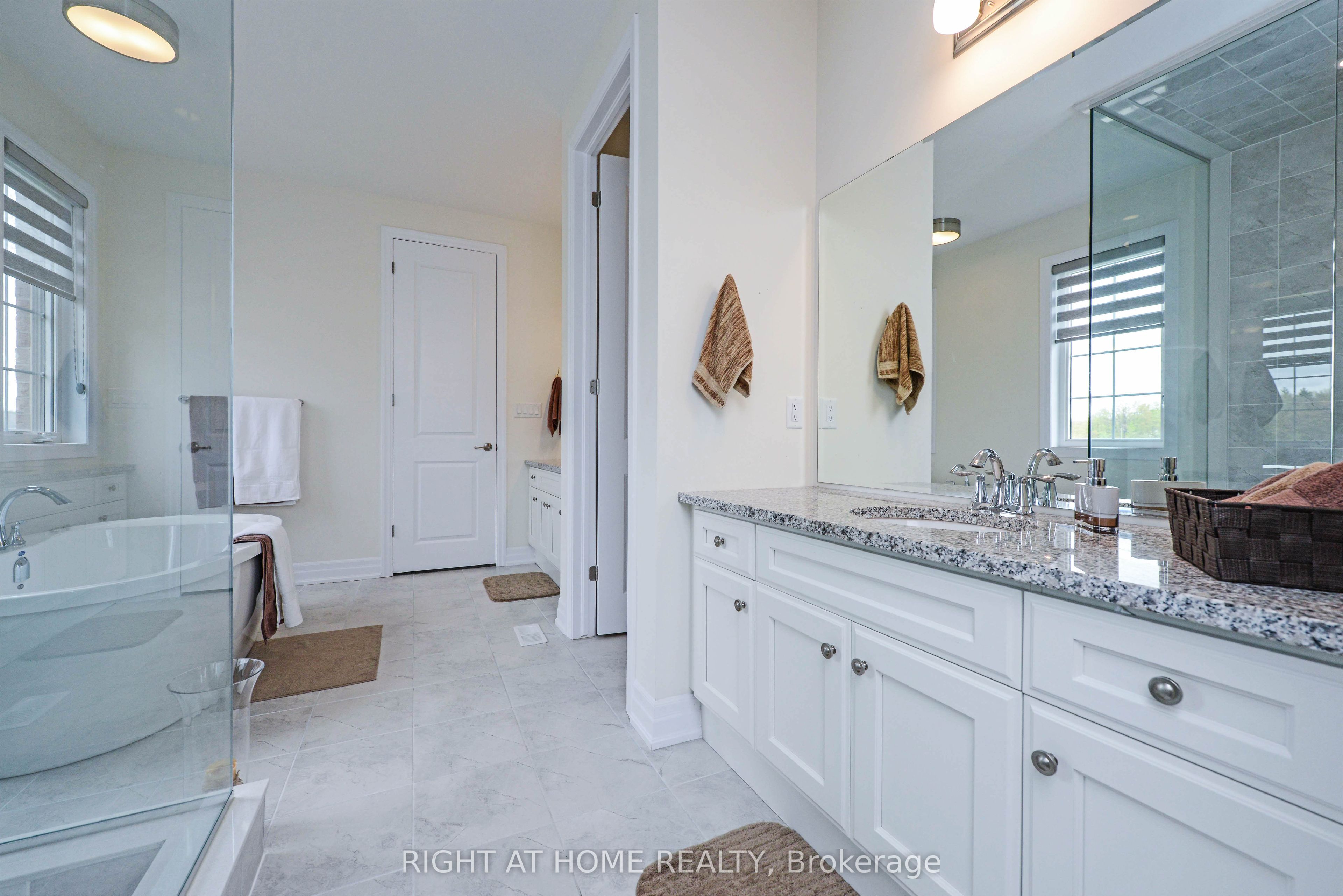 3286 Charles Biggar Drive Property Photo 20