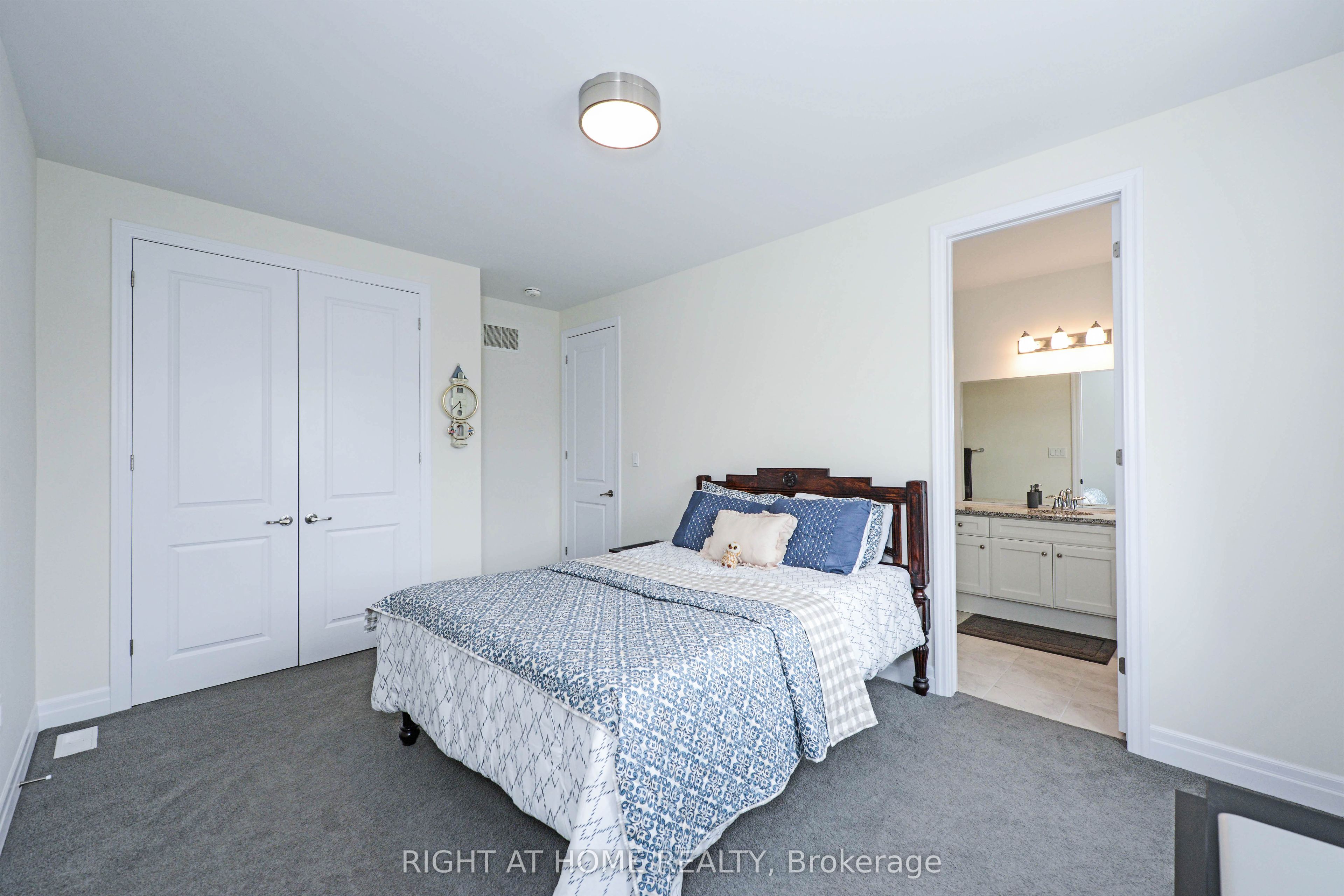 3286 Charles Biggar Drive Property Photo 22