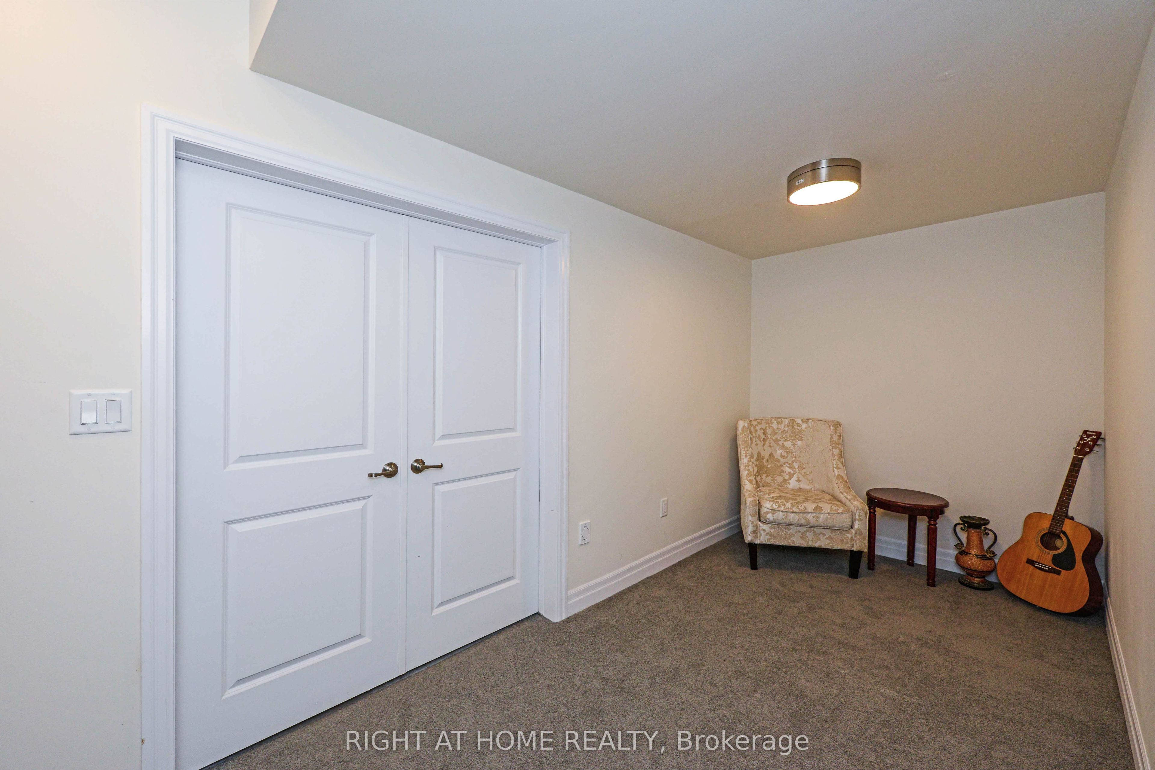 3286 Charles Biggar Drive Property Photo 26