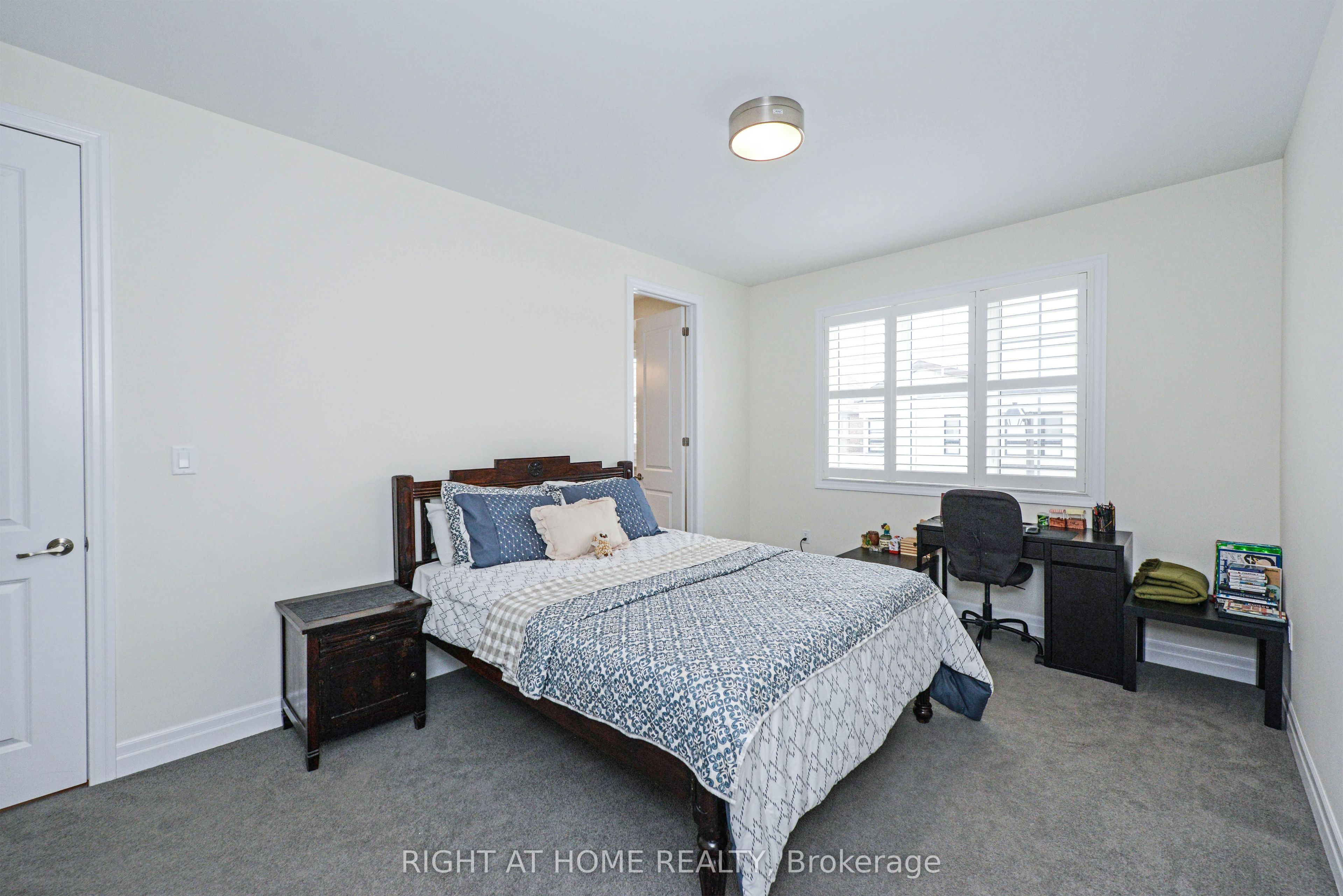 3286 Charles Biggar Drive Property Photo 34
