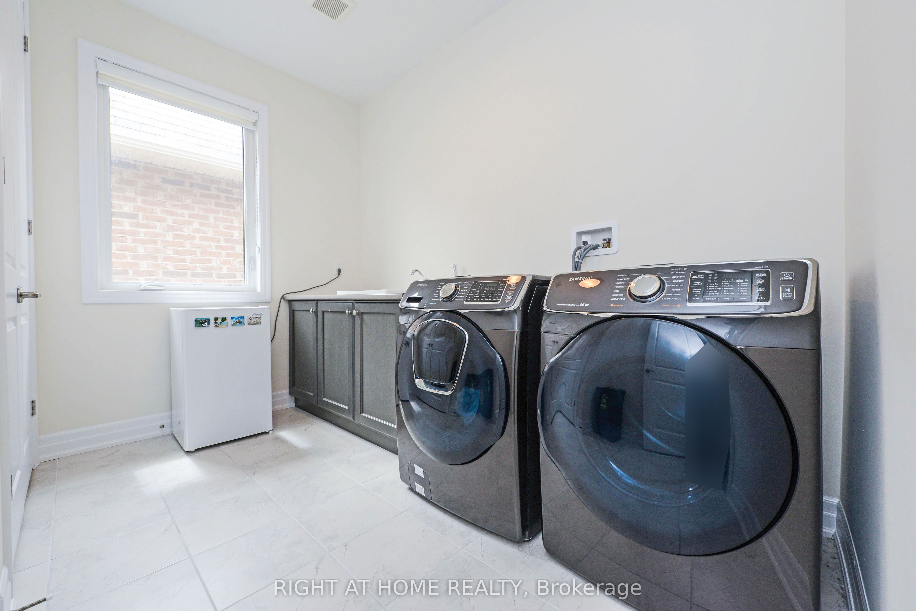 3286 Charles Biggar Drive Property Photo 35