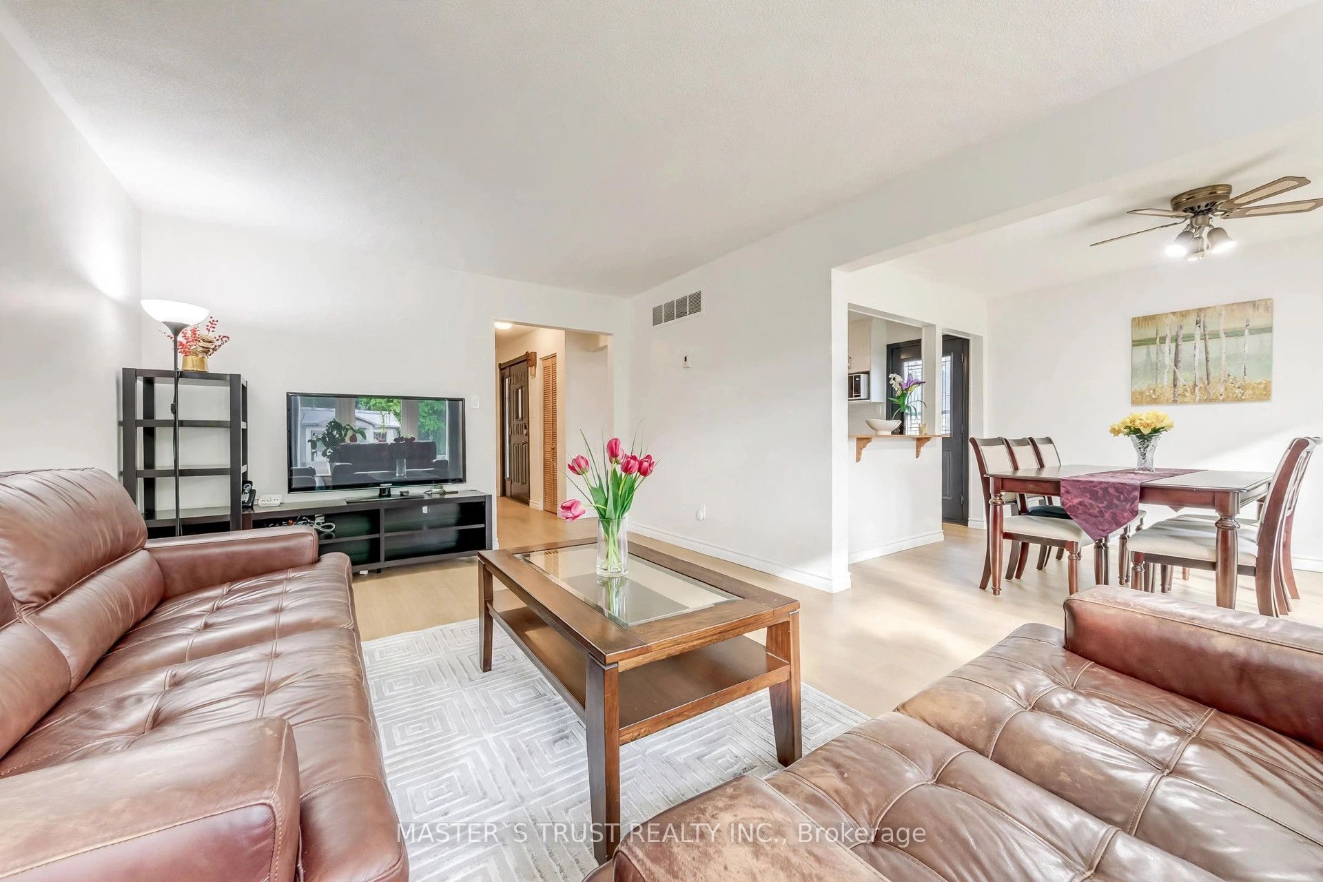 2668 Altadena Court Property Photo 10