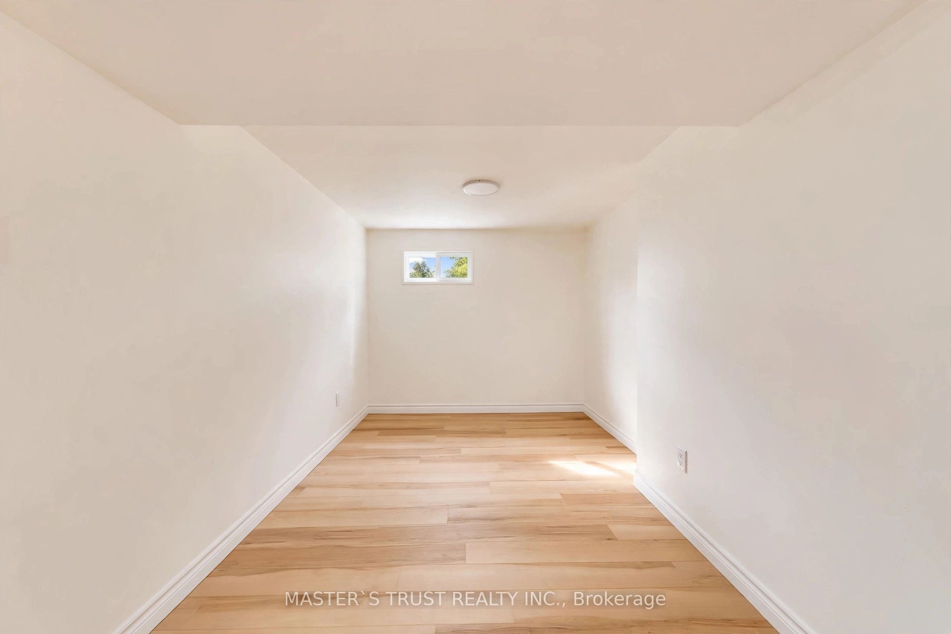 2668 Altadena Court Property Photo 26