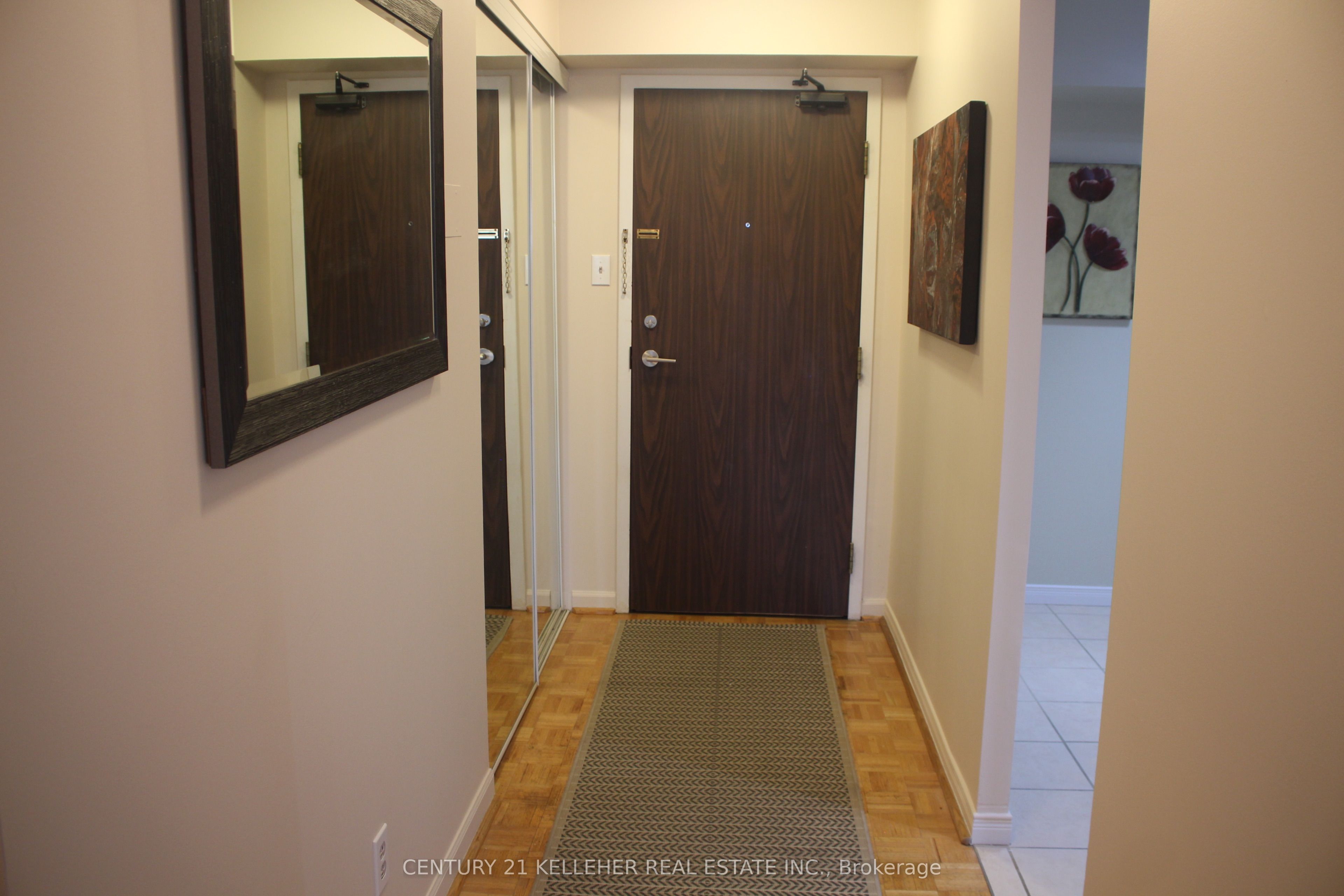 1485 Lakeshore Rd. E 518 Property Photo 15