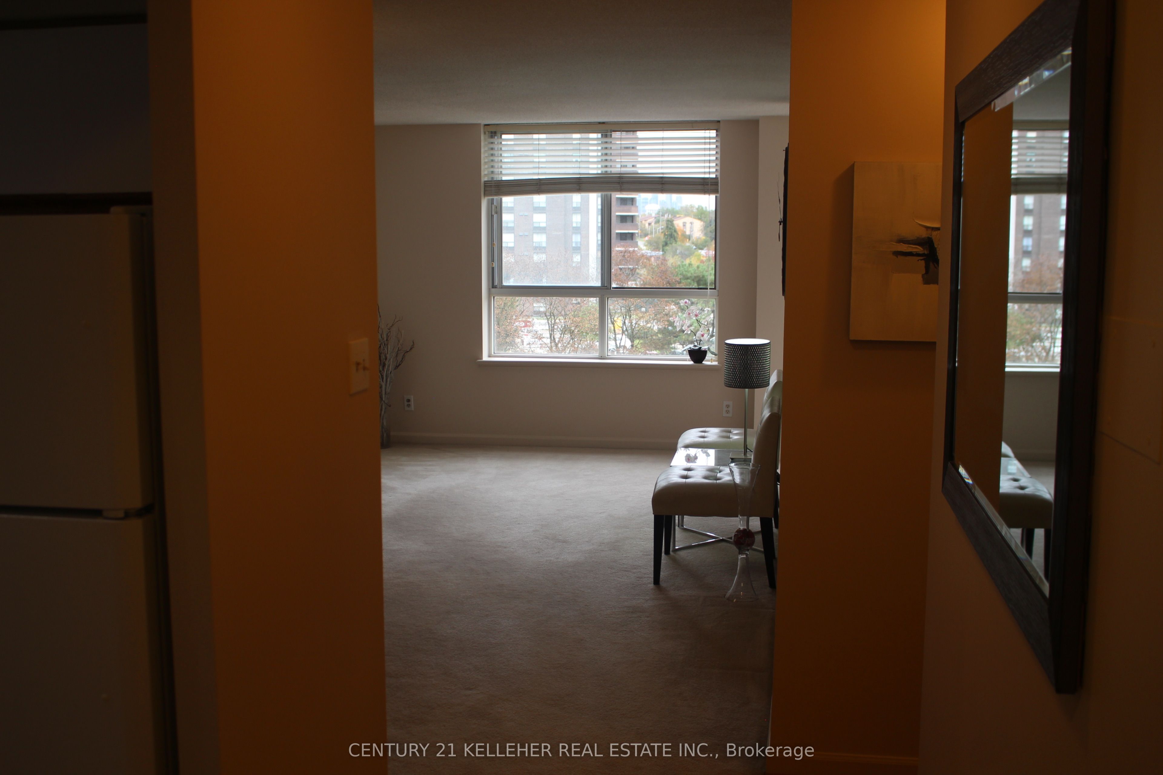 1485 Lakeshore Rd. E 518 Property Photo 16