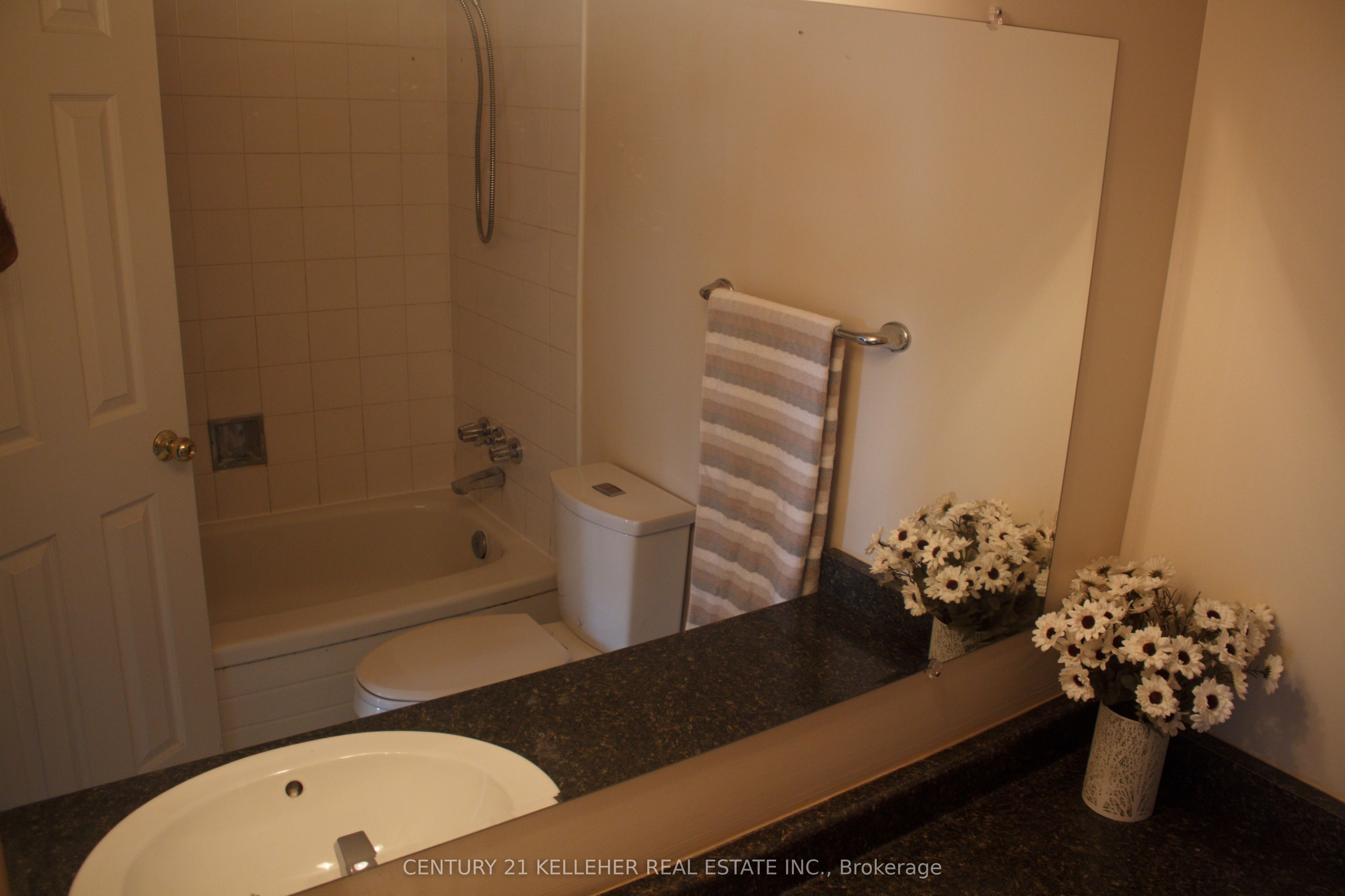 1485 Lakeshore Rd. E 518 Property Photo 38
