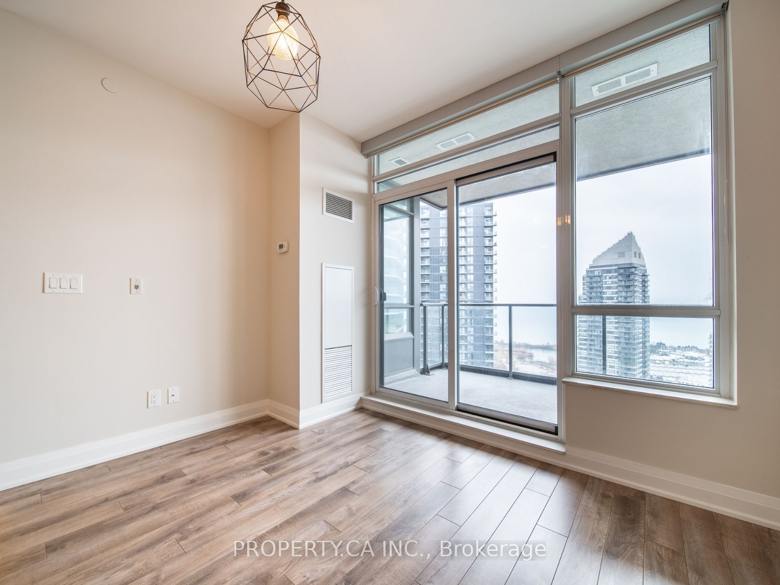 36 Park Lawn Road 3501 Property Photo 16